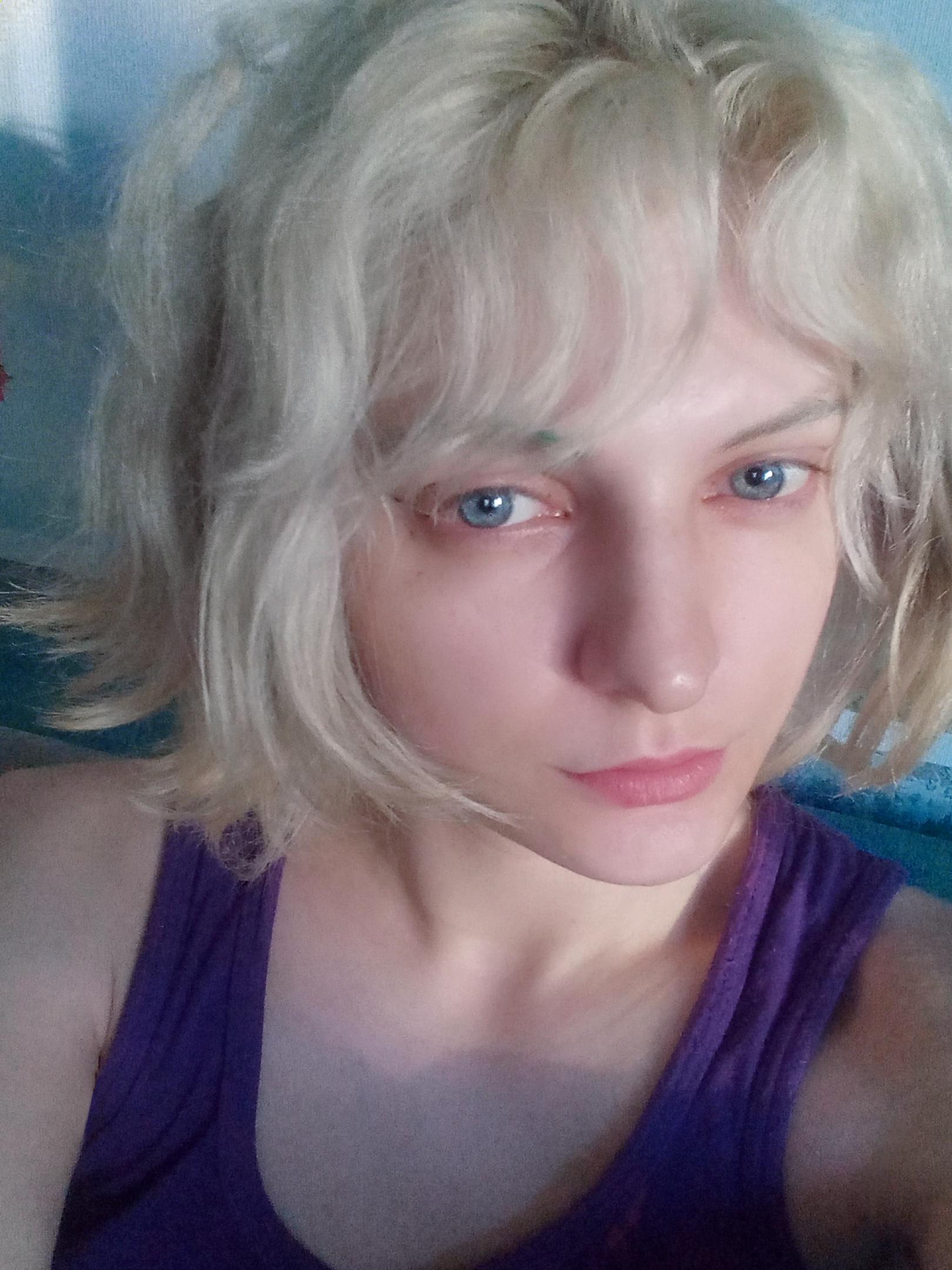 felt cute r/Androgynoushotties