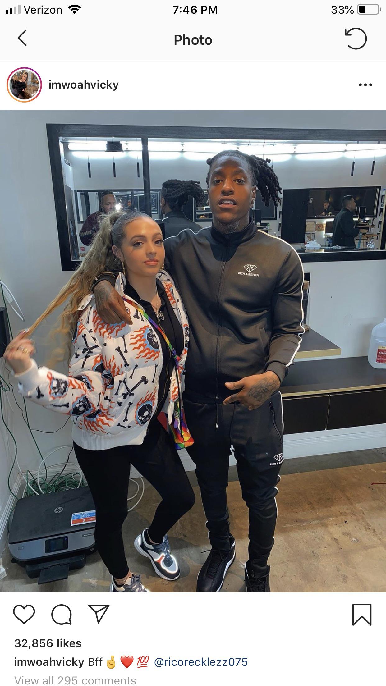 Woah Vicky and her best friend Rico Recklezz 🤣 r/Chiraqology