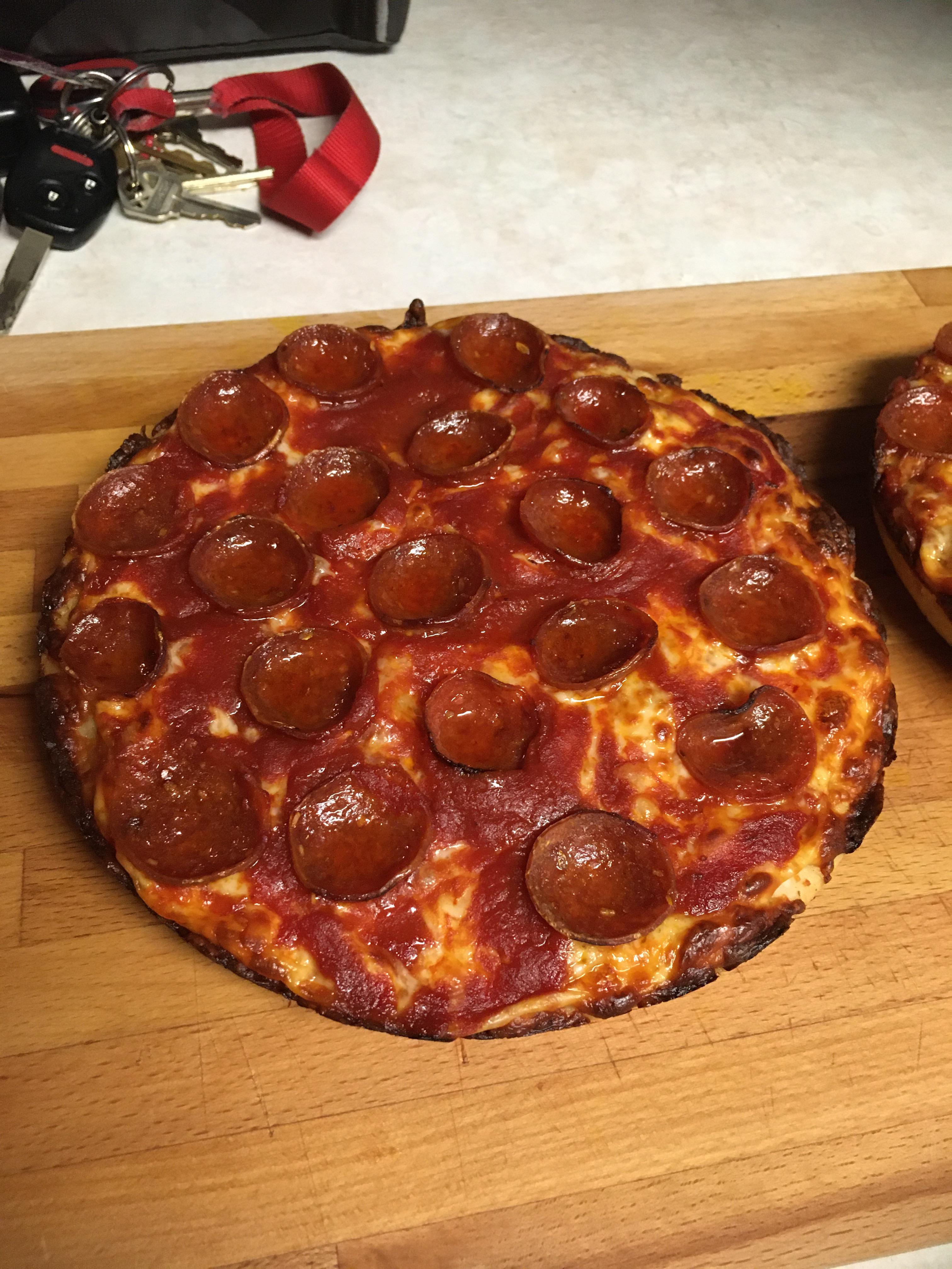 Sauce on top of cheese r/Pizza