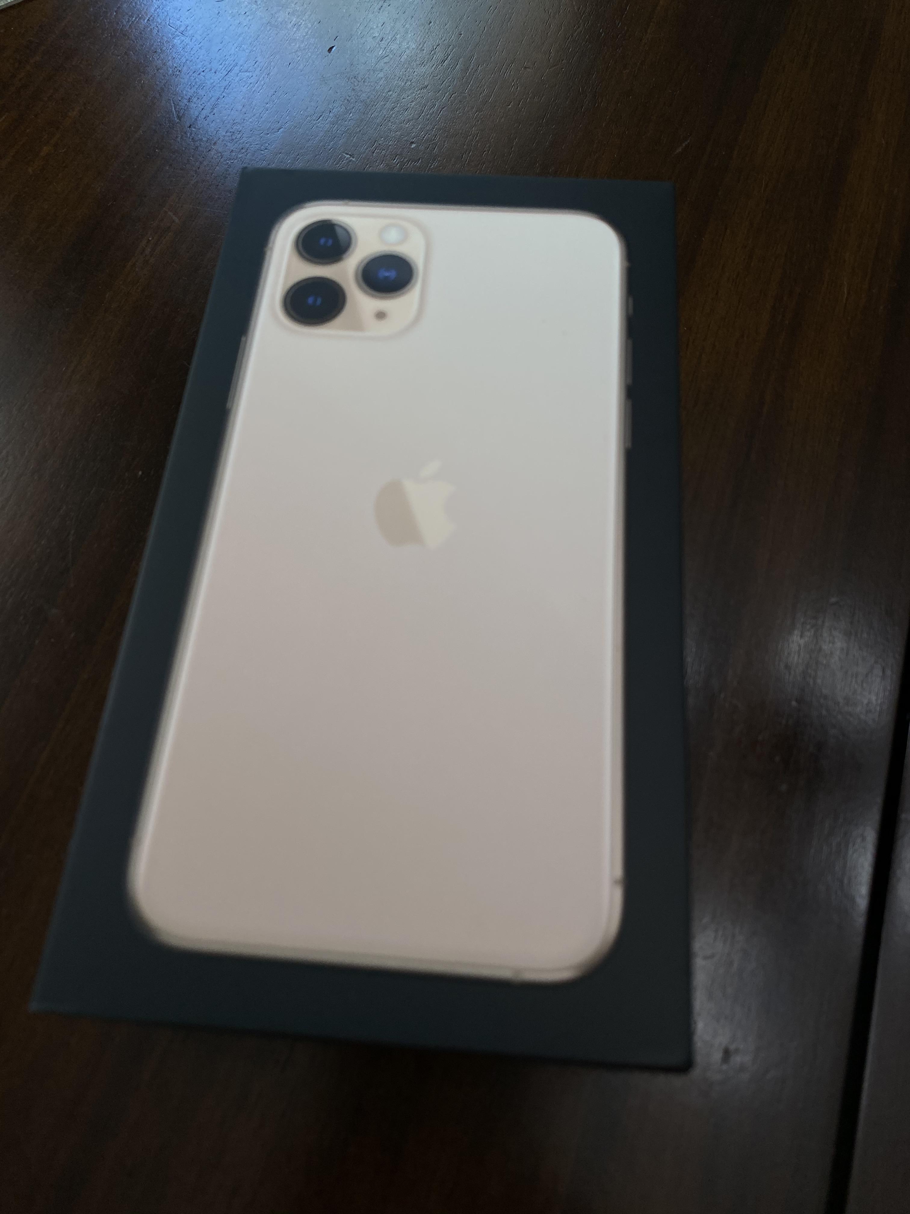 My iPhone X screen decided to stop working, so I did myself a favor and joined the club! r