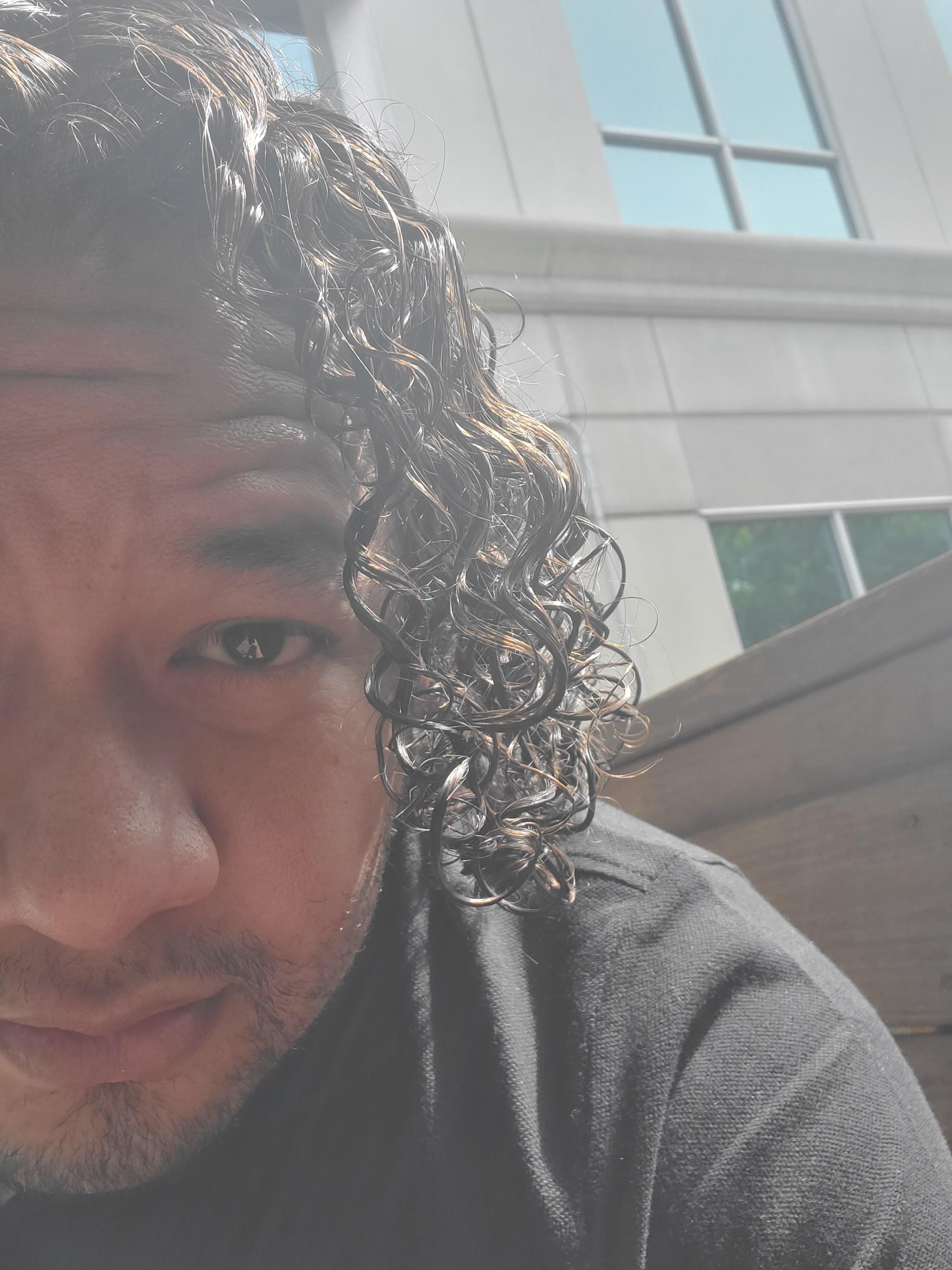 Do you accept men with curly hair? r/curlyhair