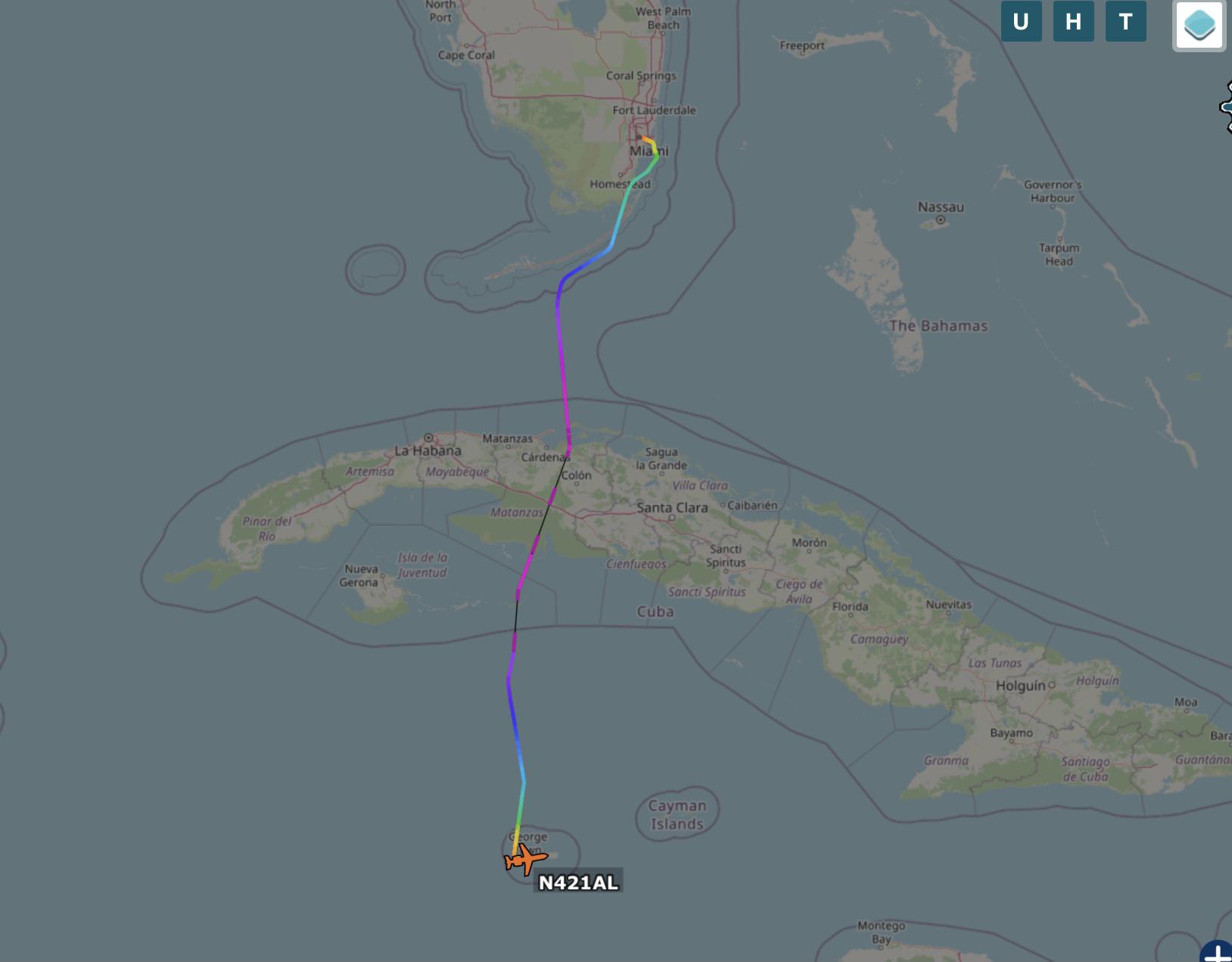 🛩 UPDATE N421AL flies from Miami to in Cayman Islands. r