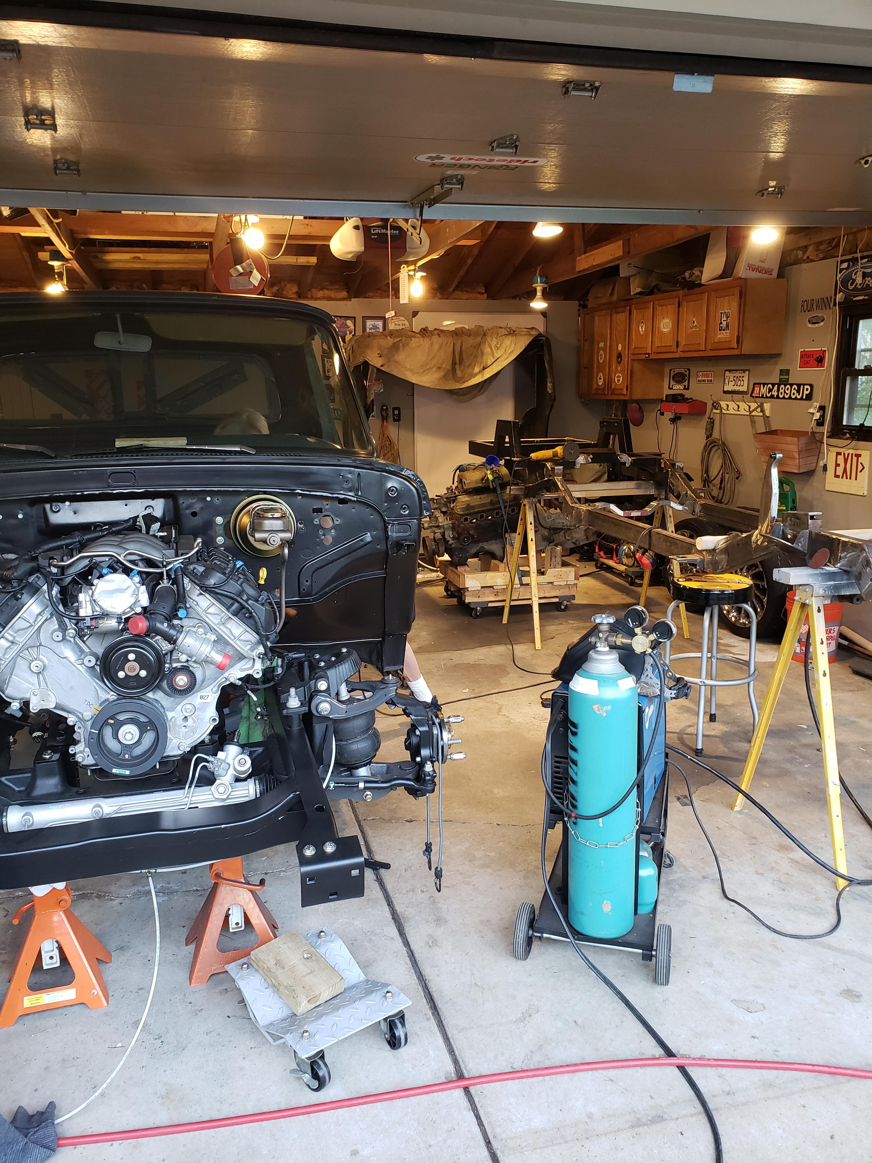 62 F100 unibody and a 93 Ranger tube chassis. r/FordTrucks