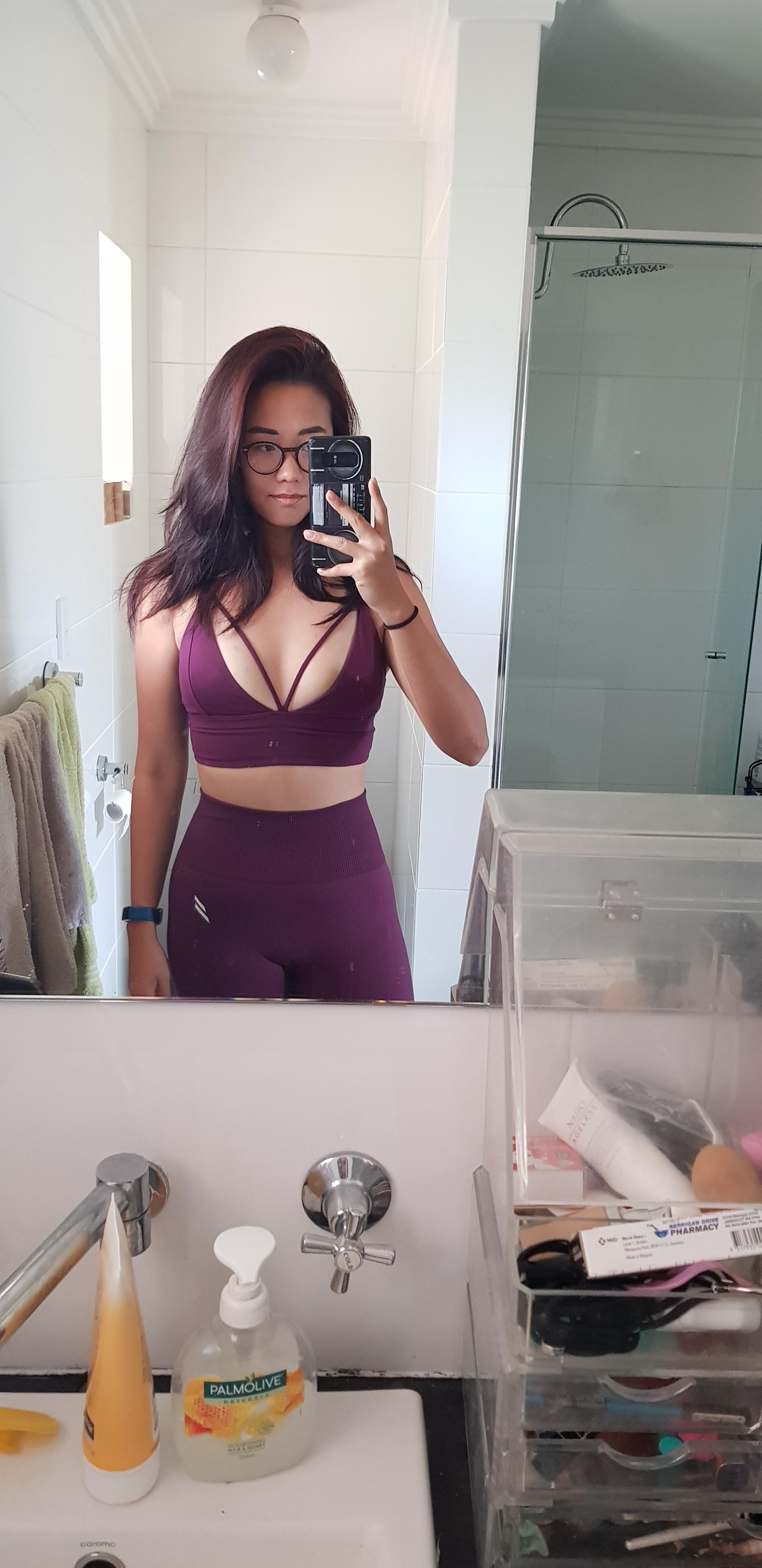 If there is one thing I love about having small boobs, it's that I can