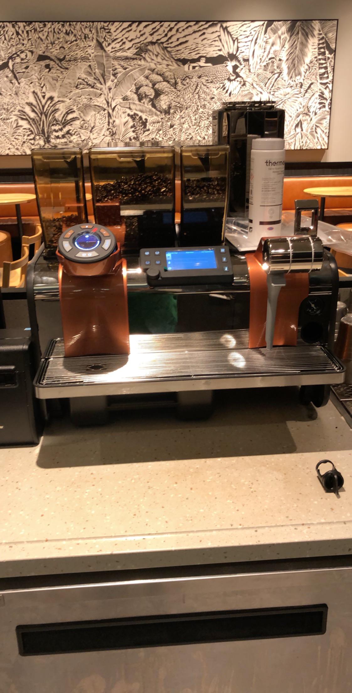 My store got the new espresso machines!! Mastrena II!!!! r/starbucks