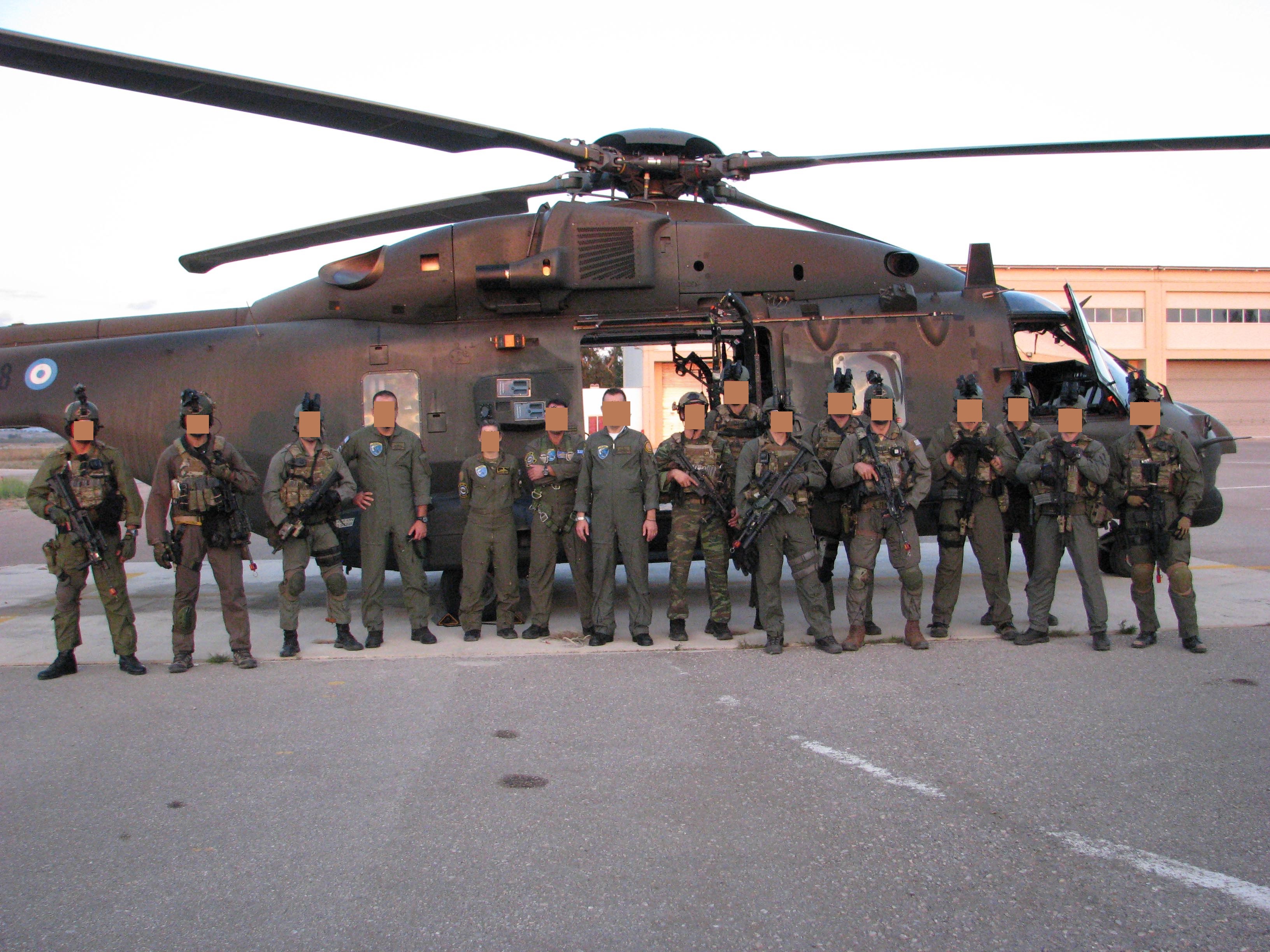Greek Special Airborne Unit (ETA) r/SpecOpsArchive