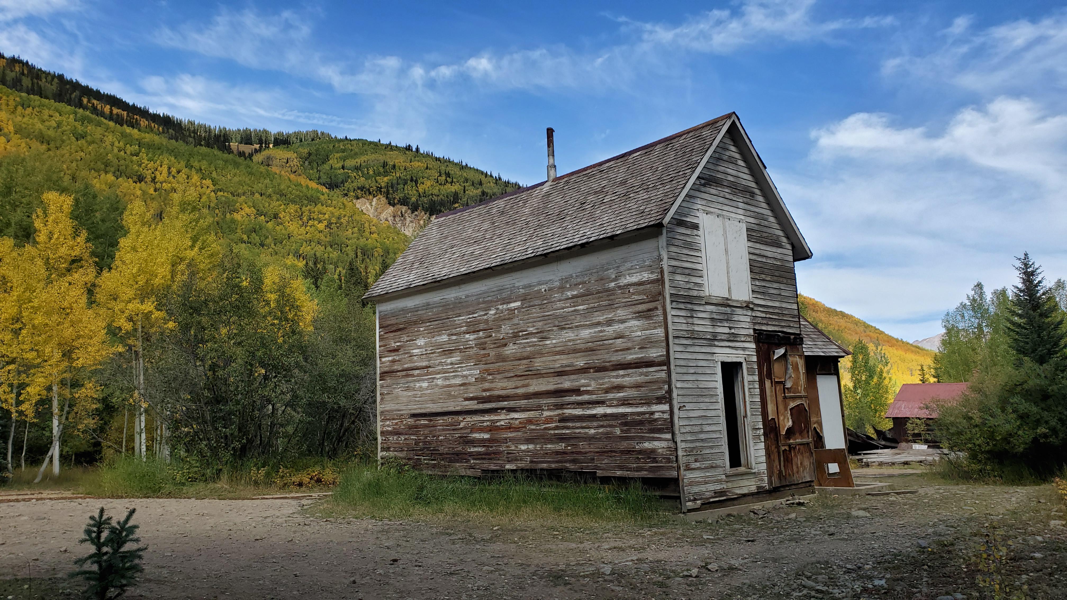 Abandoned house near Silverton, Colorado r/AbandonedPorn