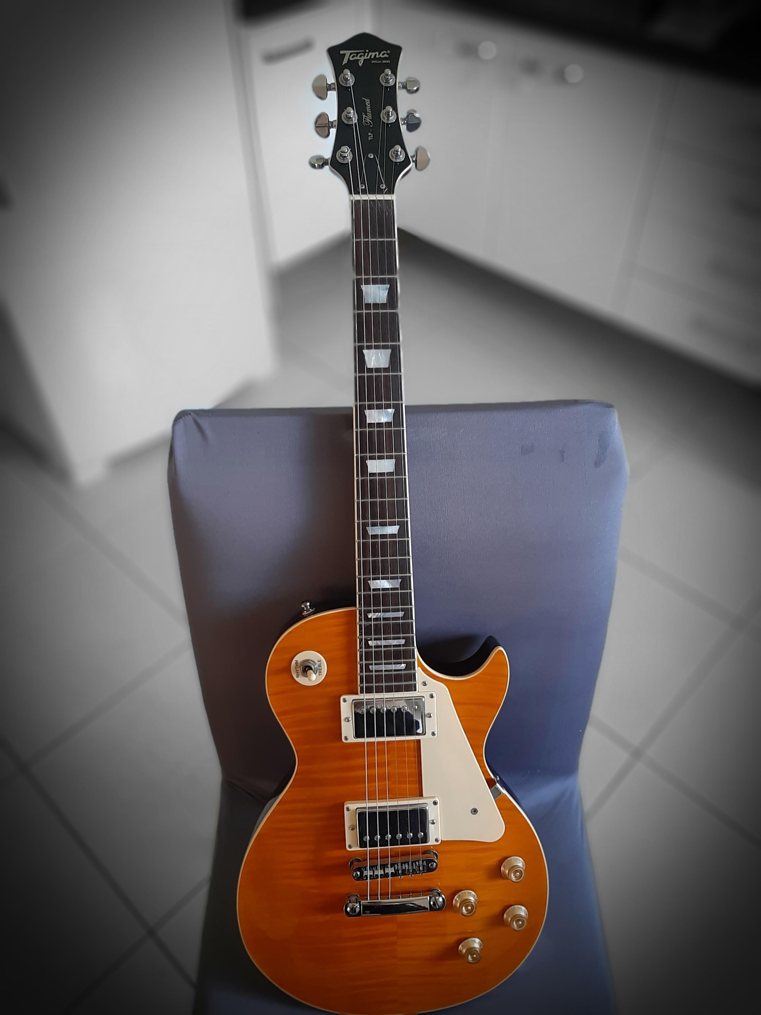 Tom anderson guitars are overpriced wearmzaer