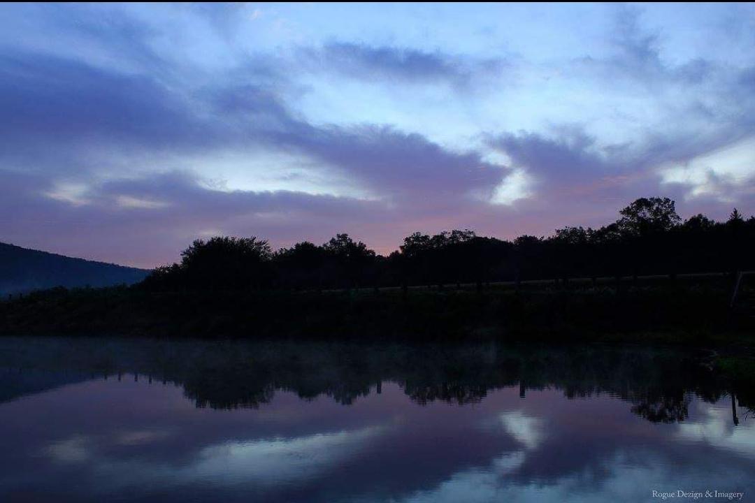 Sunrise Reflection at Locust Lake Barnesville, PA r/Pennsylvania