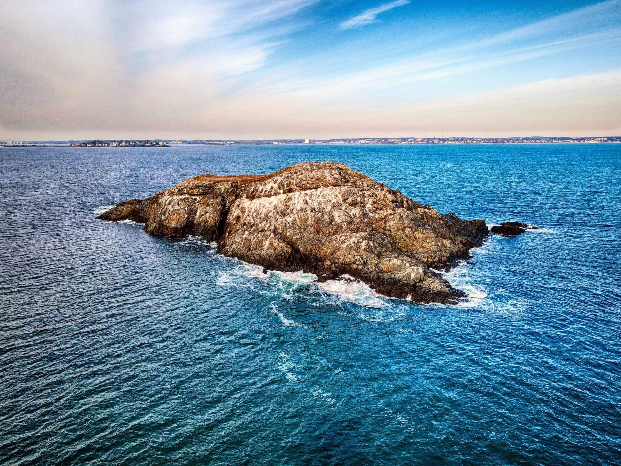 Egg Rock winter/high tide Nahant Bay, Massachusetts [MA2] r/dji