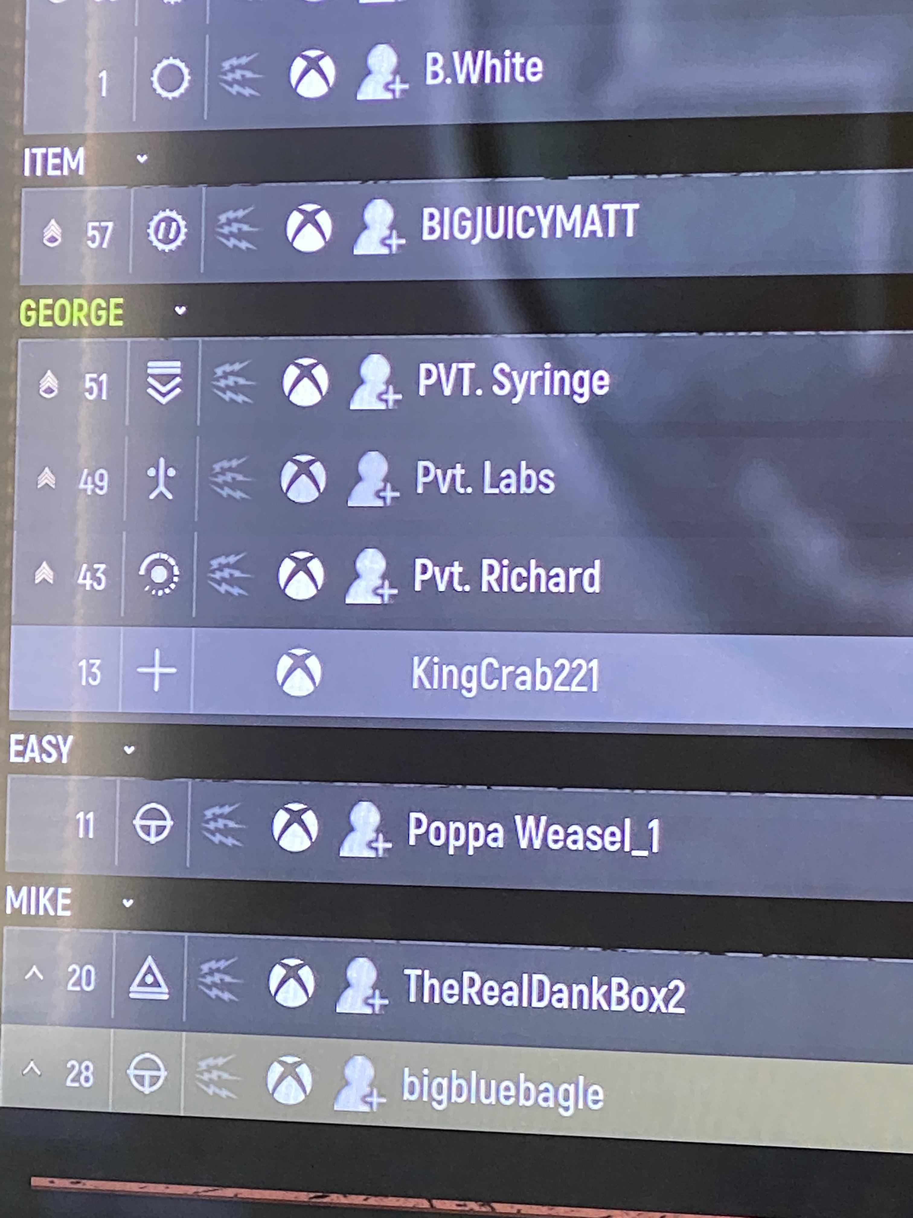 Mic problems but with pictures. Why does it say i don’t have a mic in but I have one plugged in