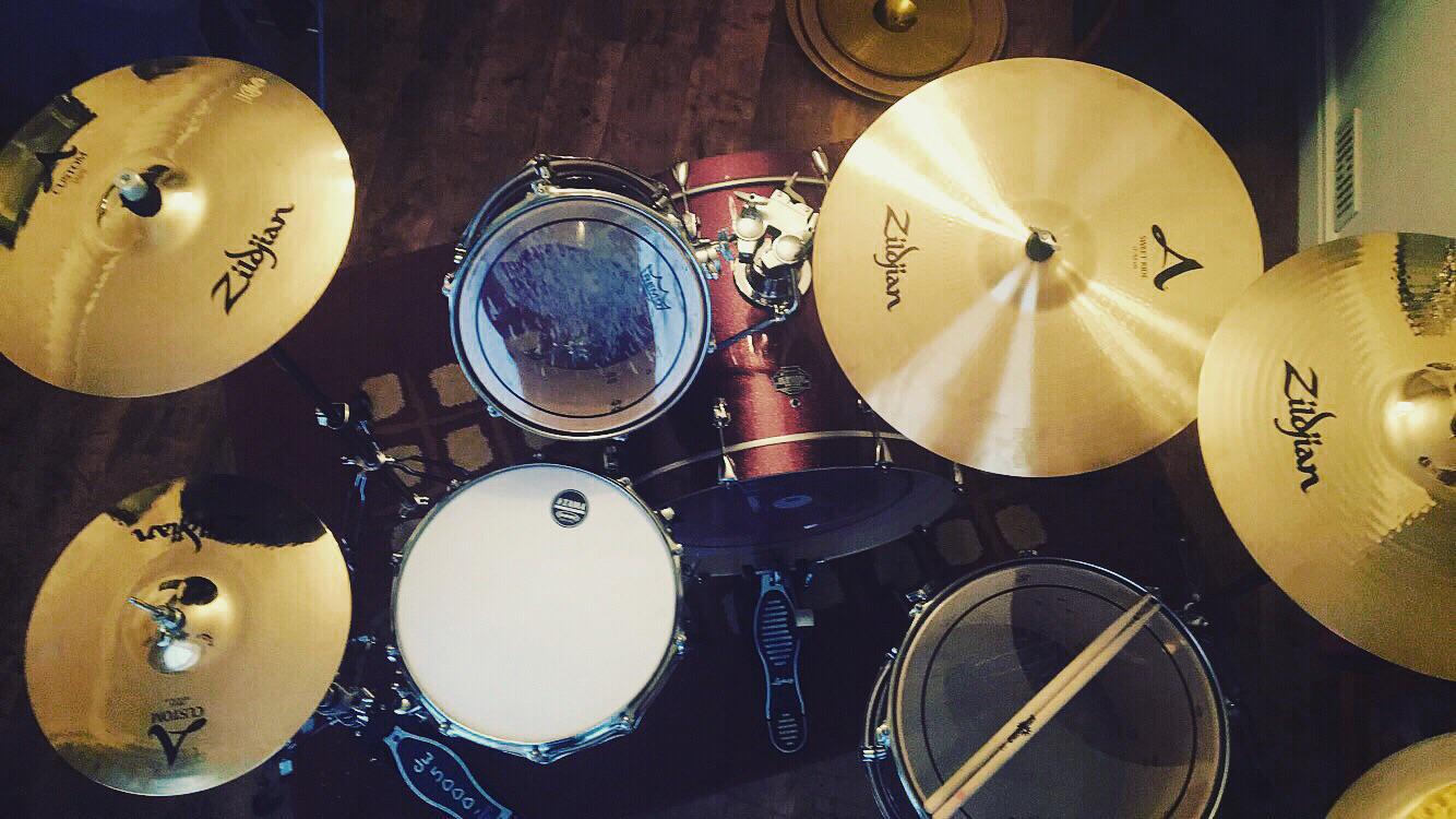 New Gear Day! Zildjian A Custom cymbals with an Avedis Sweet Ride and a