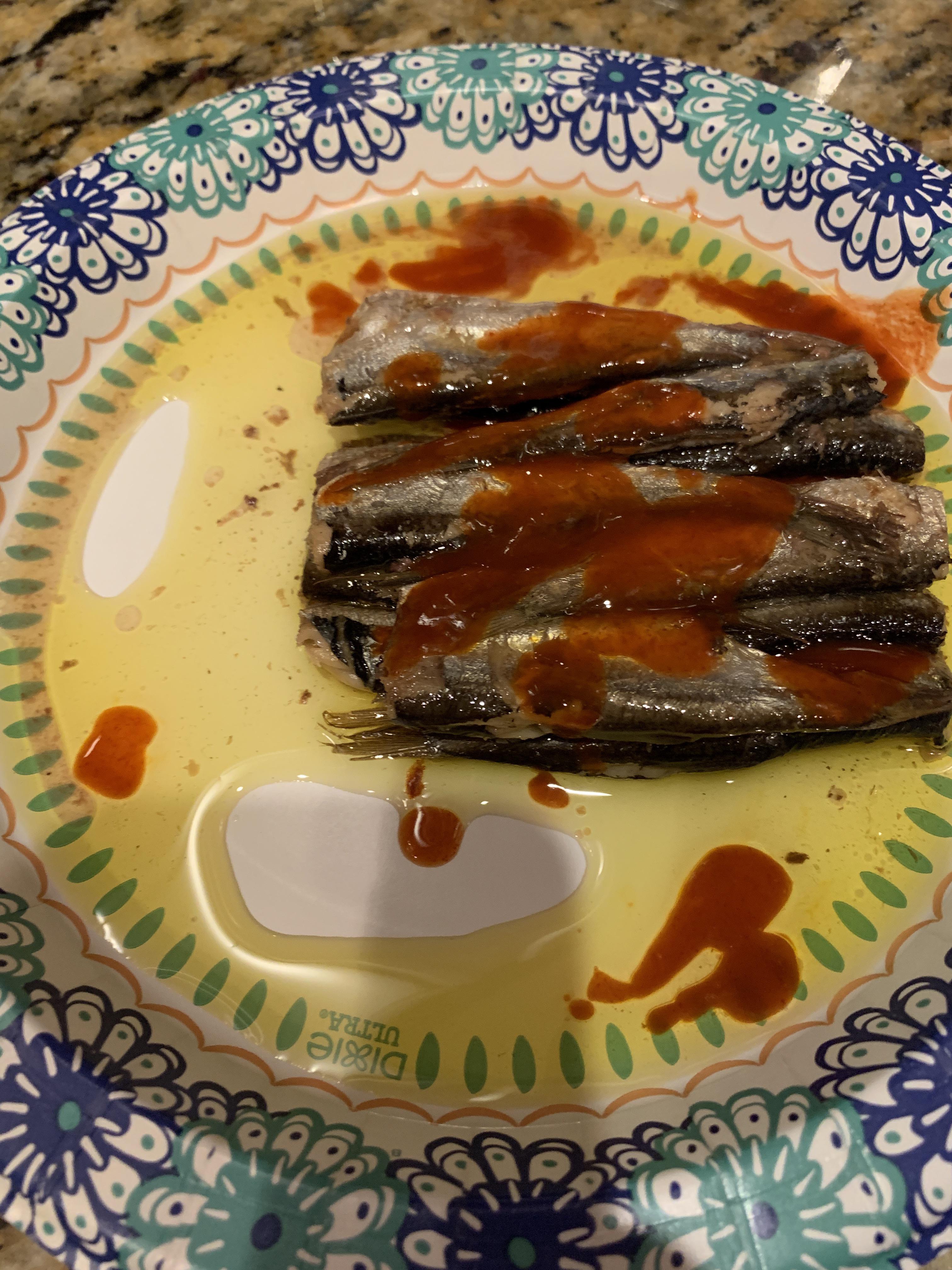 2 Layer Sardines in Olive Oil and Louisiana Hot Sauce r/FoodPorn