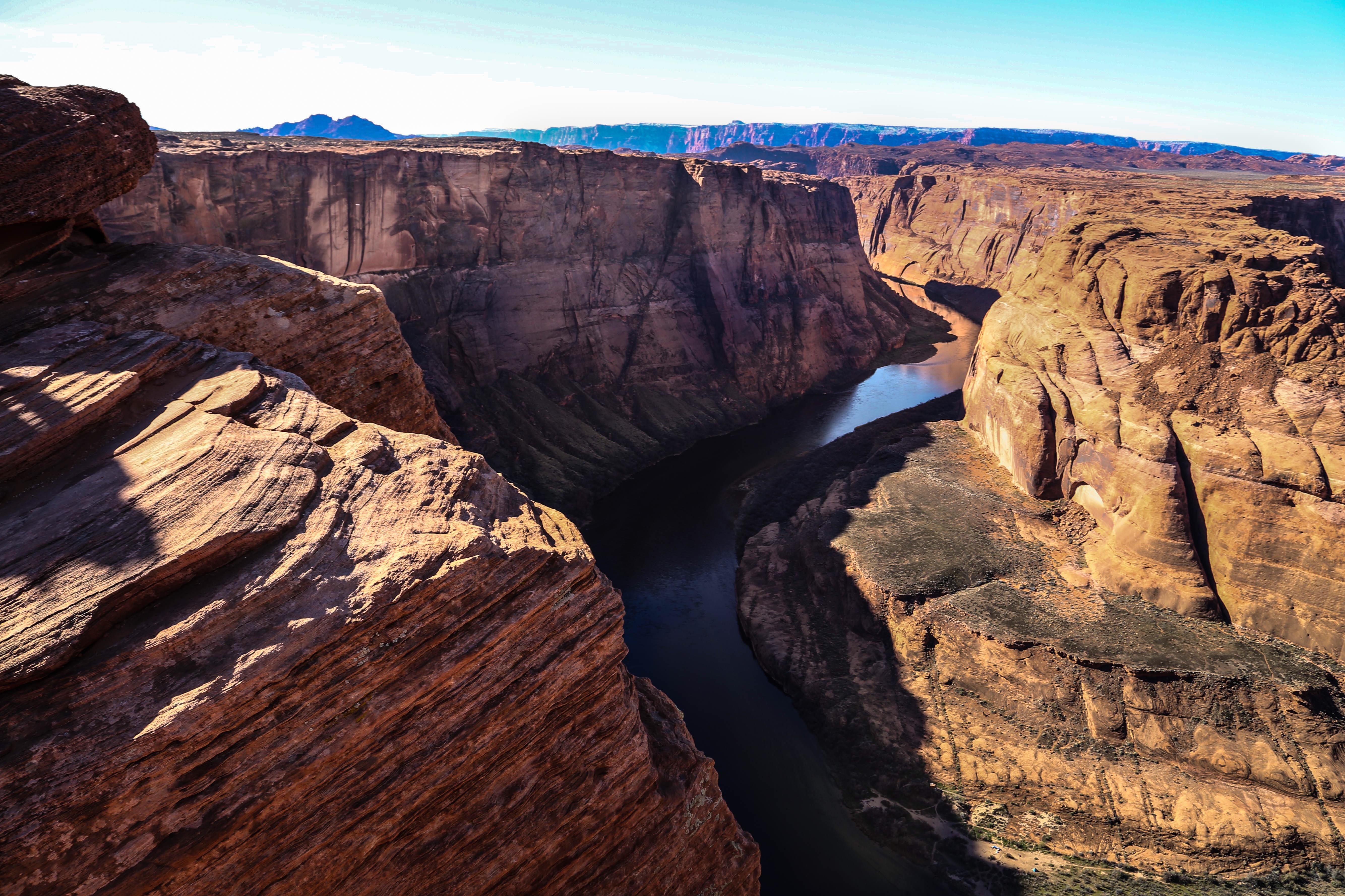 A shot I took of Horseshoe Bend on my way back to Phoenix during a 16