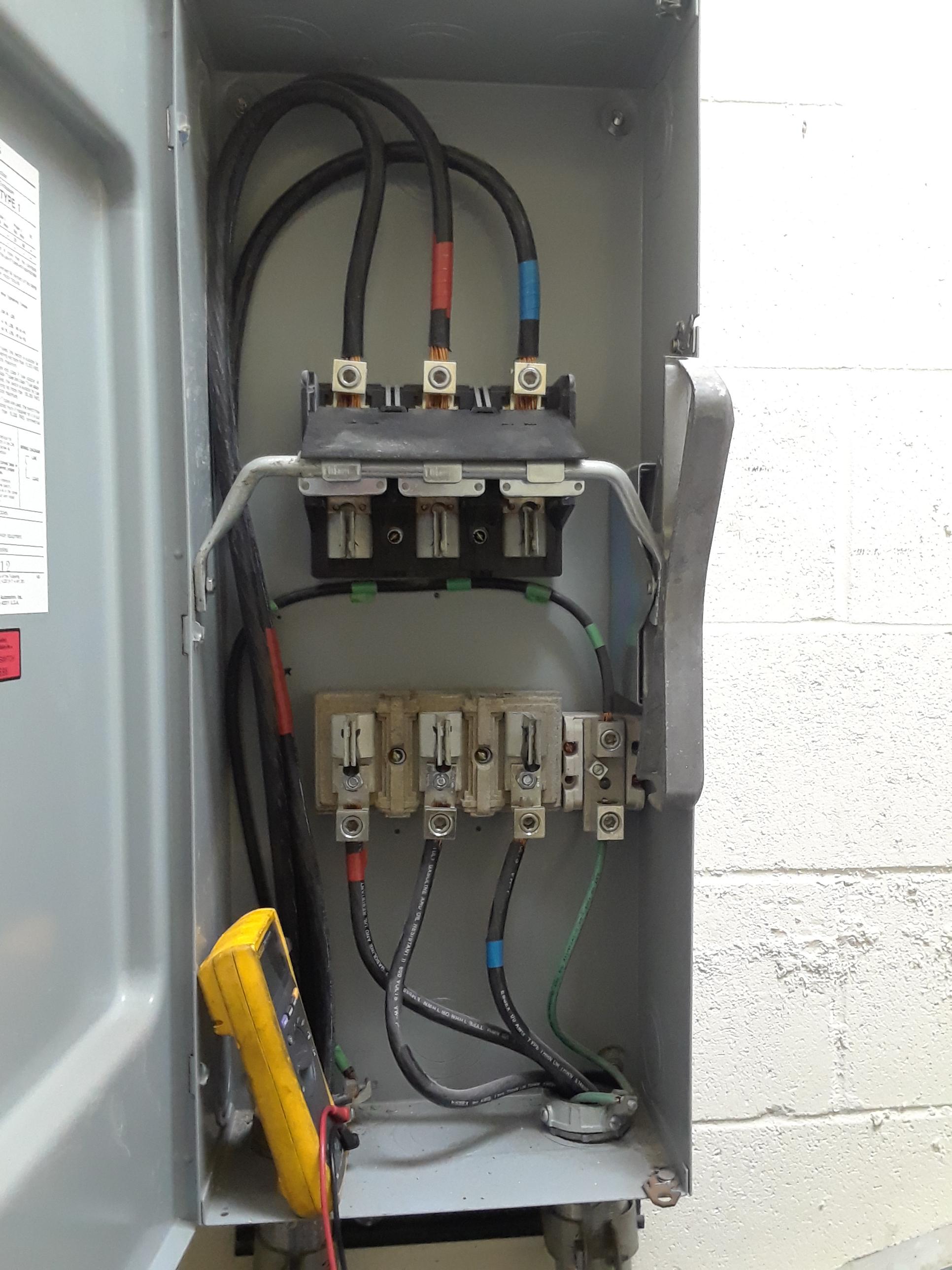 3 Phase power [oc] r/electricians