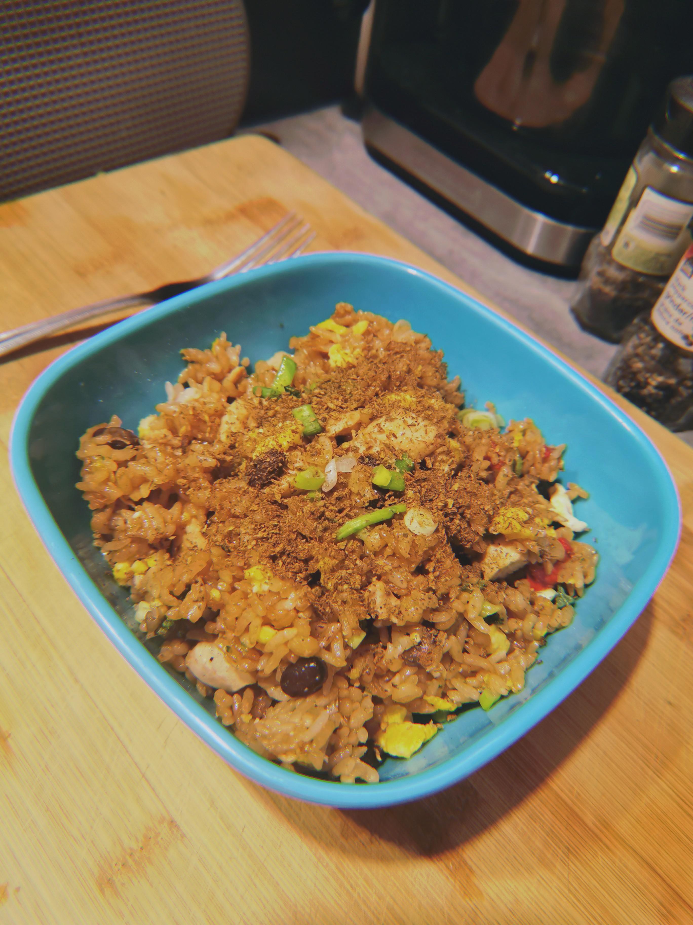 Made fried rice for dinner and decided to add my own "spices" 😎 r/avb