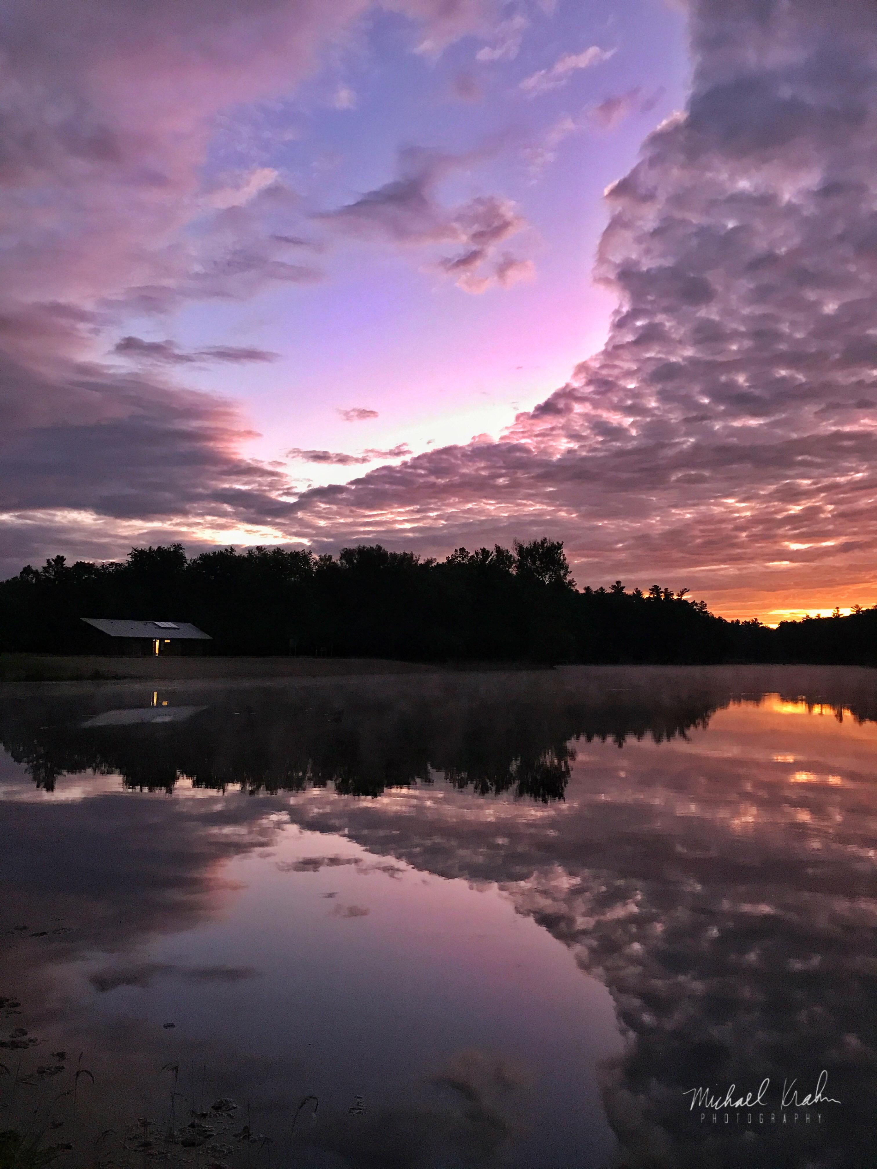 Colourful Sunrise in Ontario, Canada [OC][3024x4032] r/SkyPorn