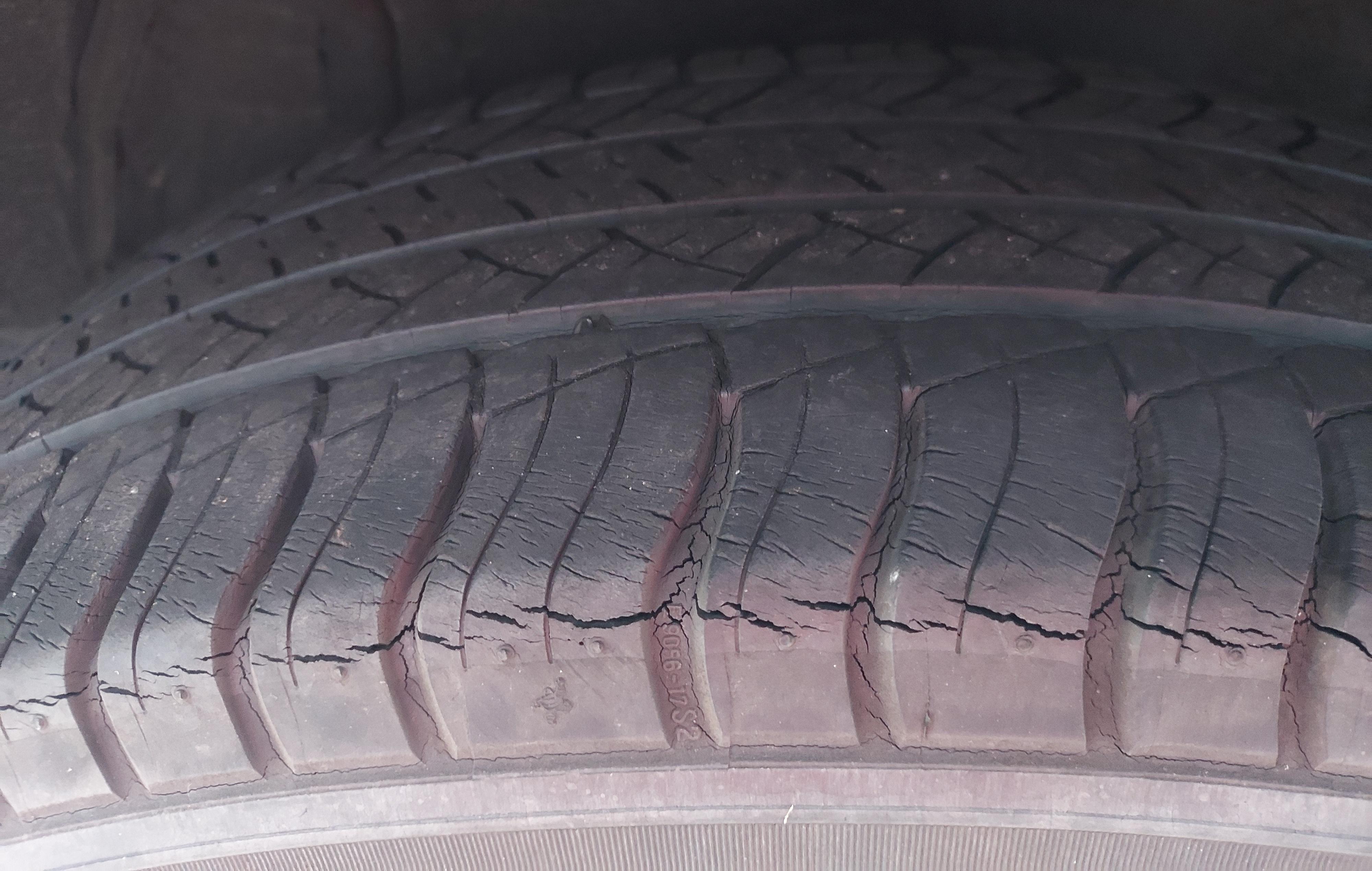 Michelin Defender LTX M/S vs CrossClimate SUV overall? tires