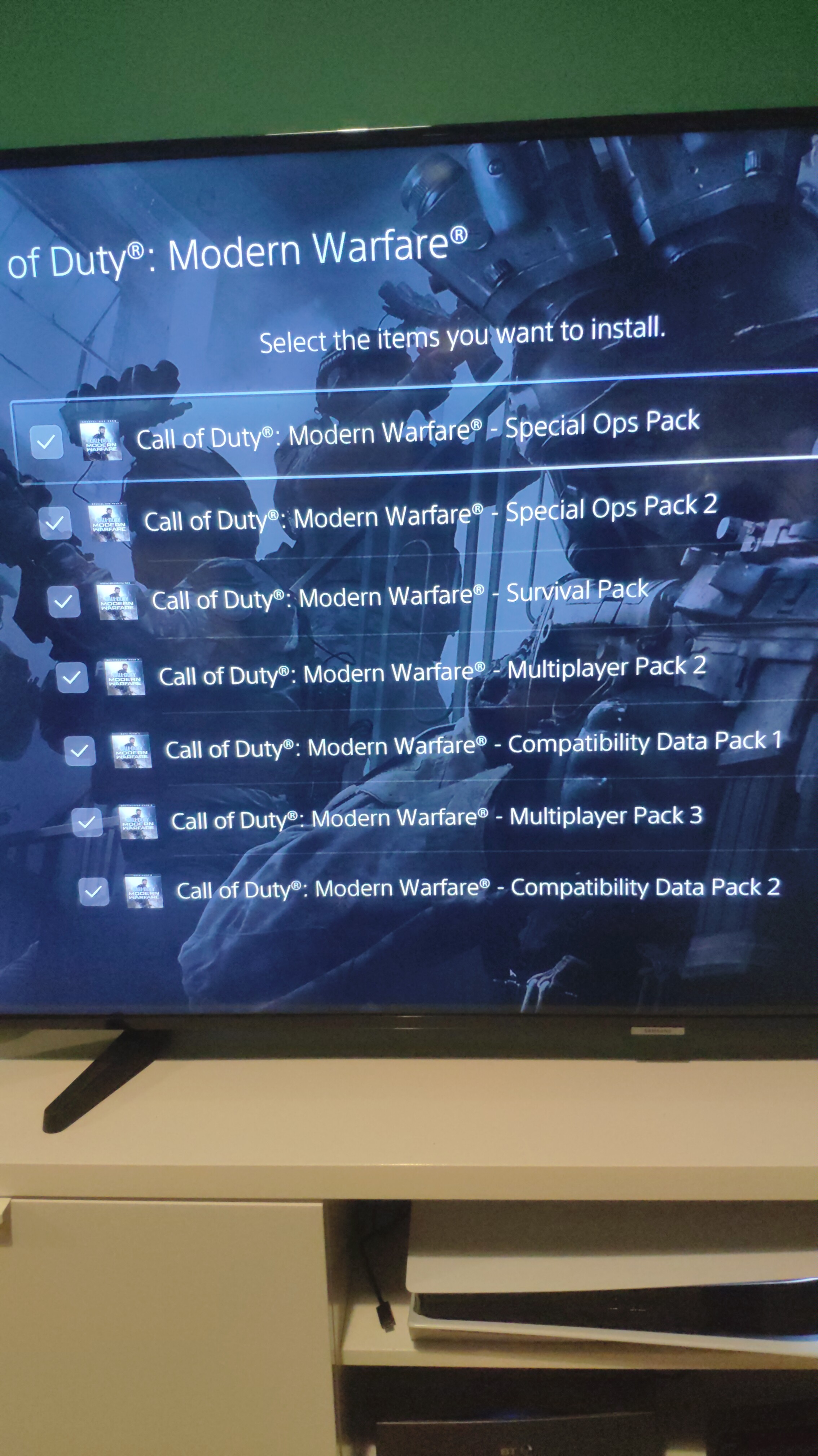 Downloading warzone on ps5, which data pack do I need?! r/Warzone