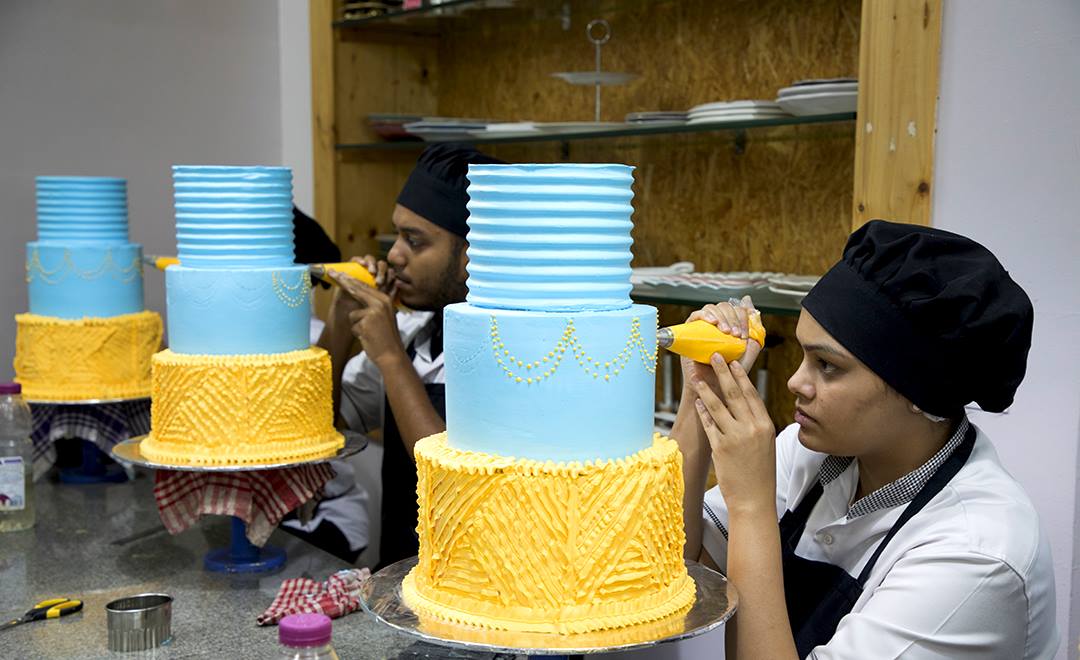 Baking and Cake Decoration Arts Diploma u/insanesweetness