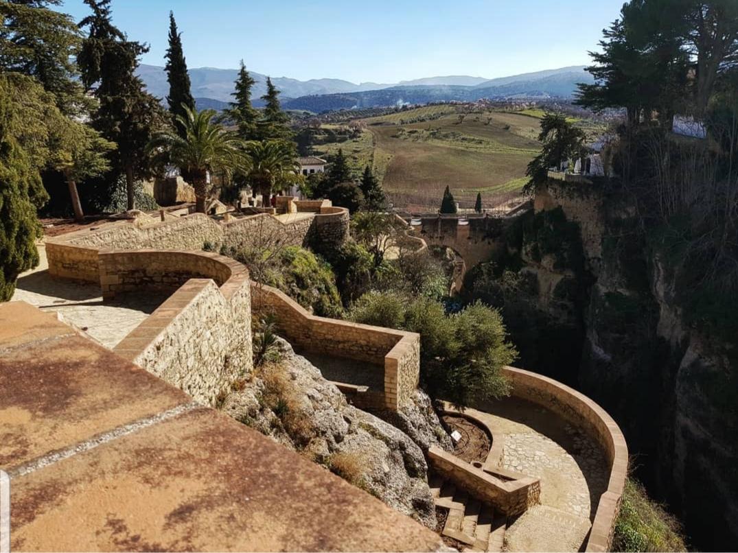 Jardines de Cuenca in Ronda, Spain r/travel