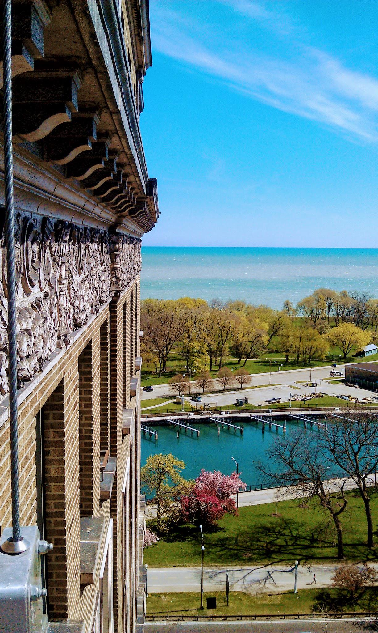 Terra Cotta on the Lake Chicago, IL r/ArchitecturePorn