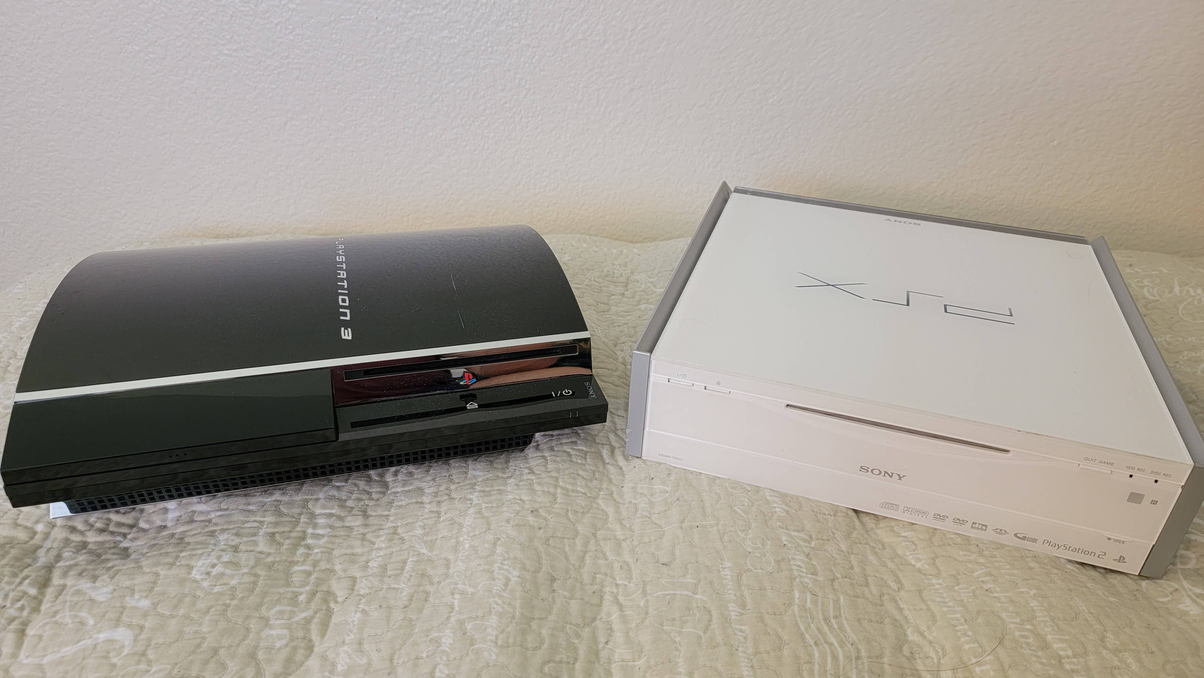 Added two of my mostwanted systems to my collection. The original fat