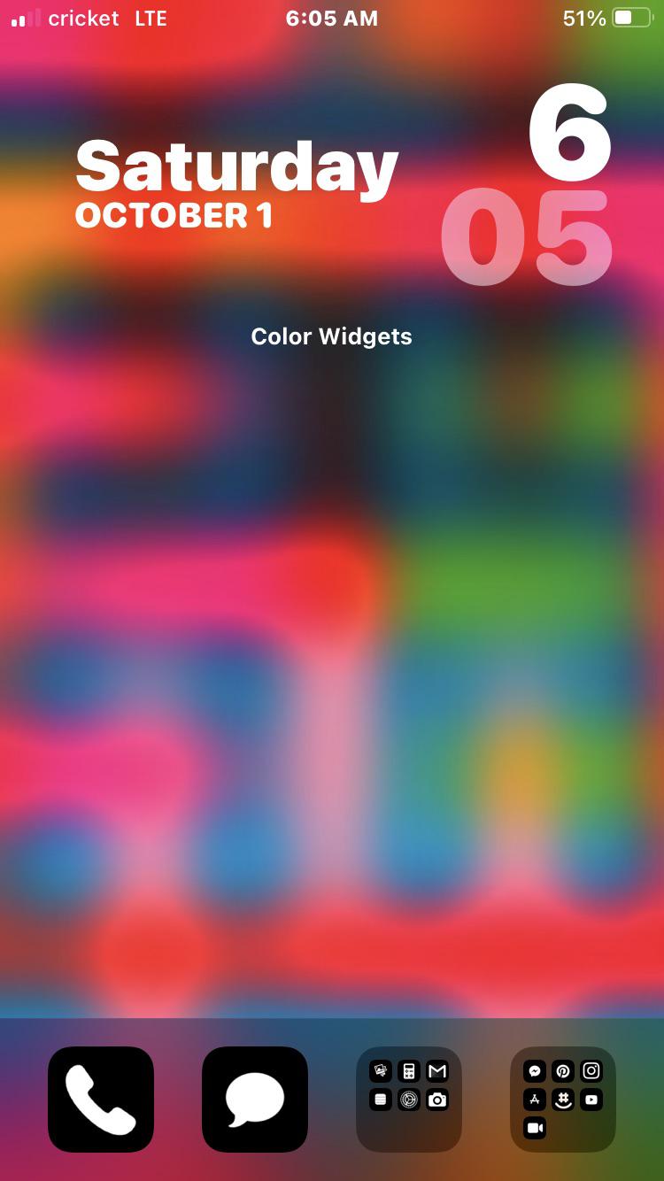 My Home Screen setup I love the wallpaper but I don’t know if I use a