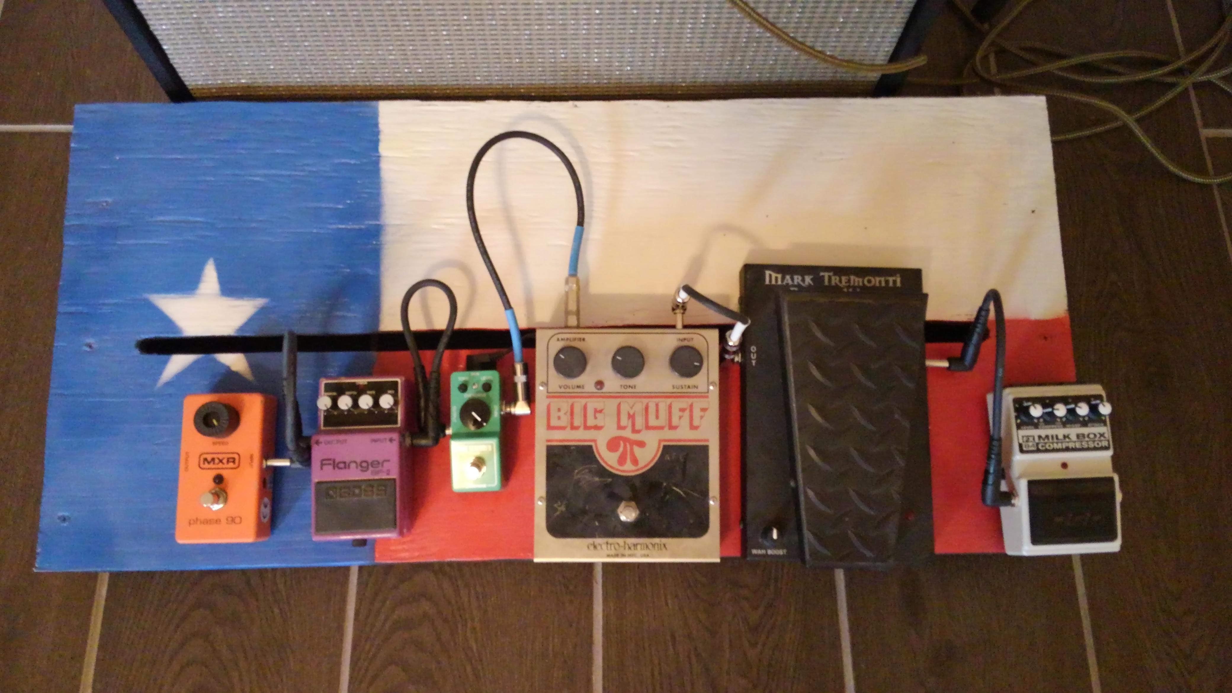 My son and I built this board for my bass/lapsteel guitar setup r