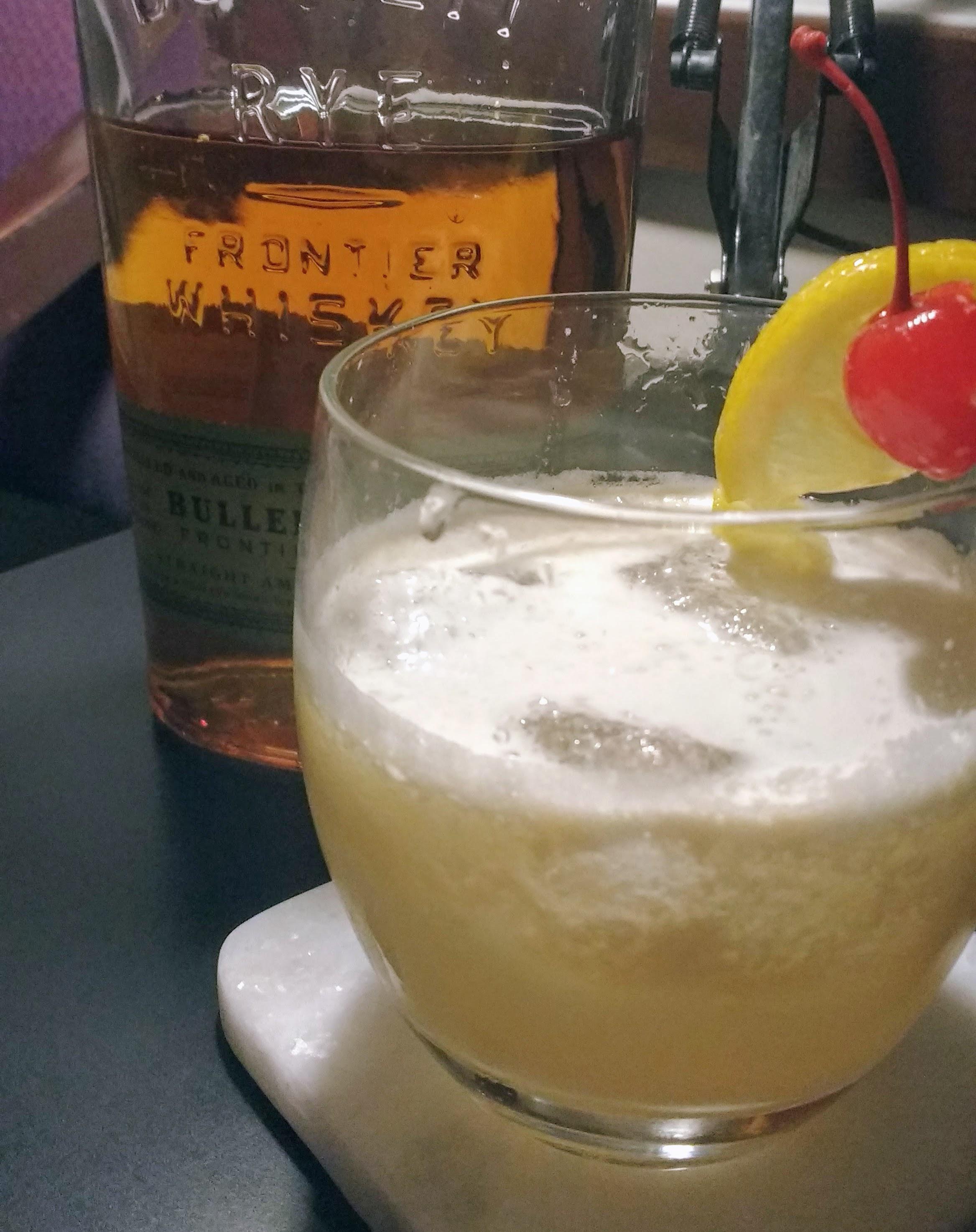Rye Whiskey Sour r/cocktails