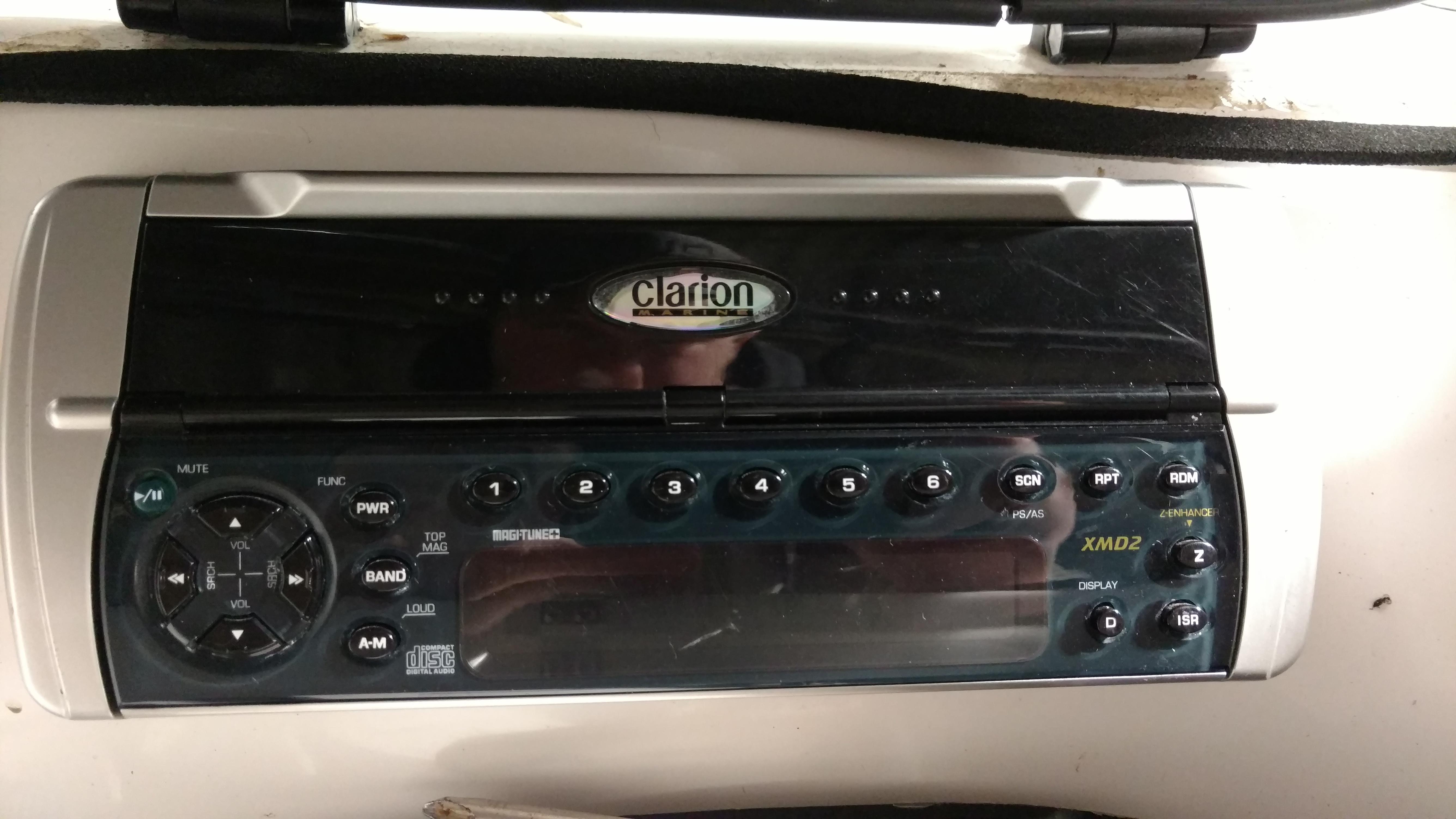 Need help finding a new head unit for a boat r/audio