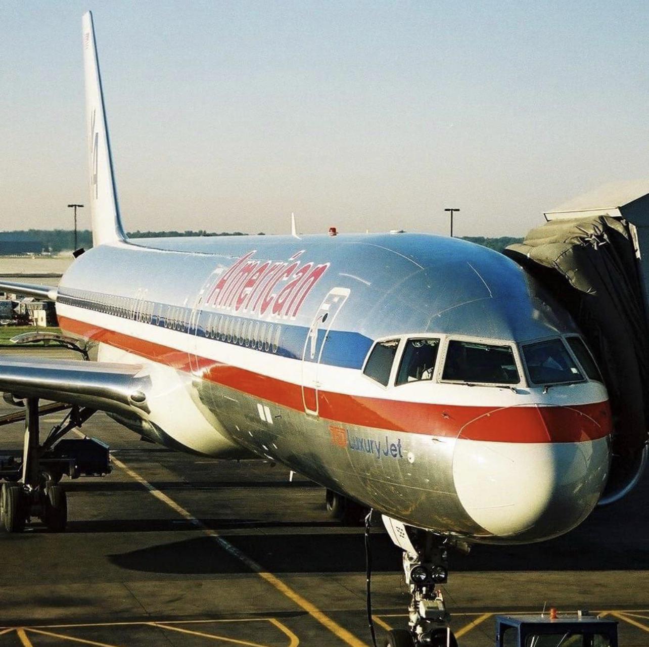 American Airlines Flight 77 on the tarmac at Dulles Airport, morning of