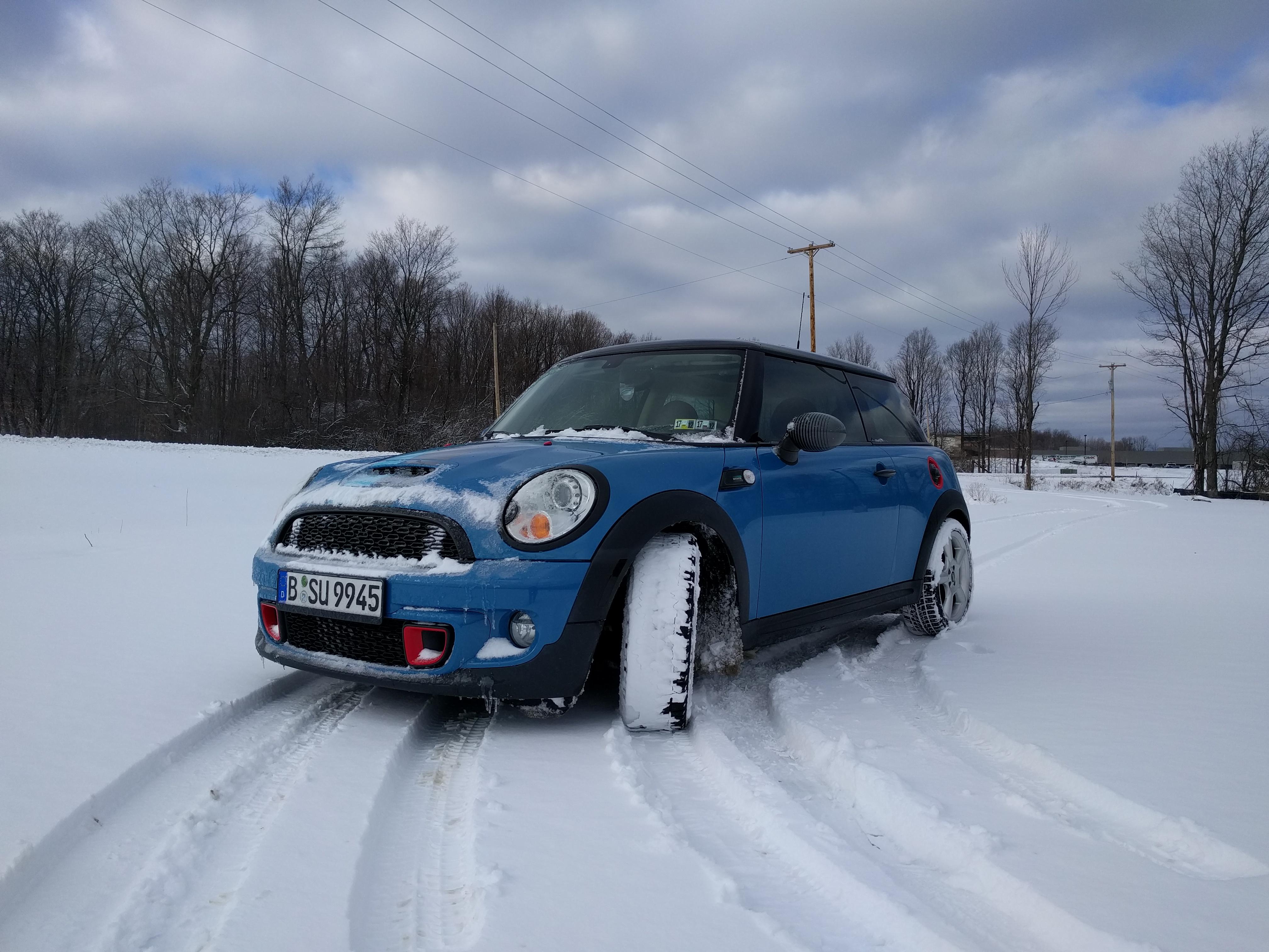 I Really Wish Rochester Could Accumulate More Snow... MINI