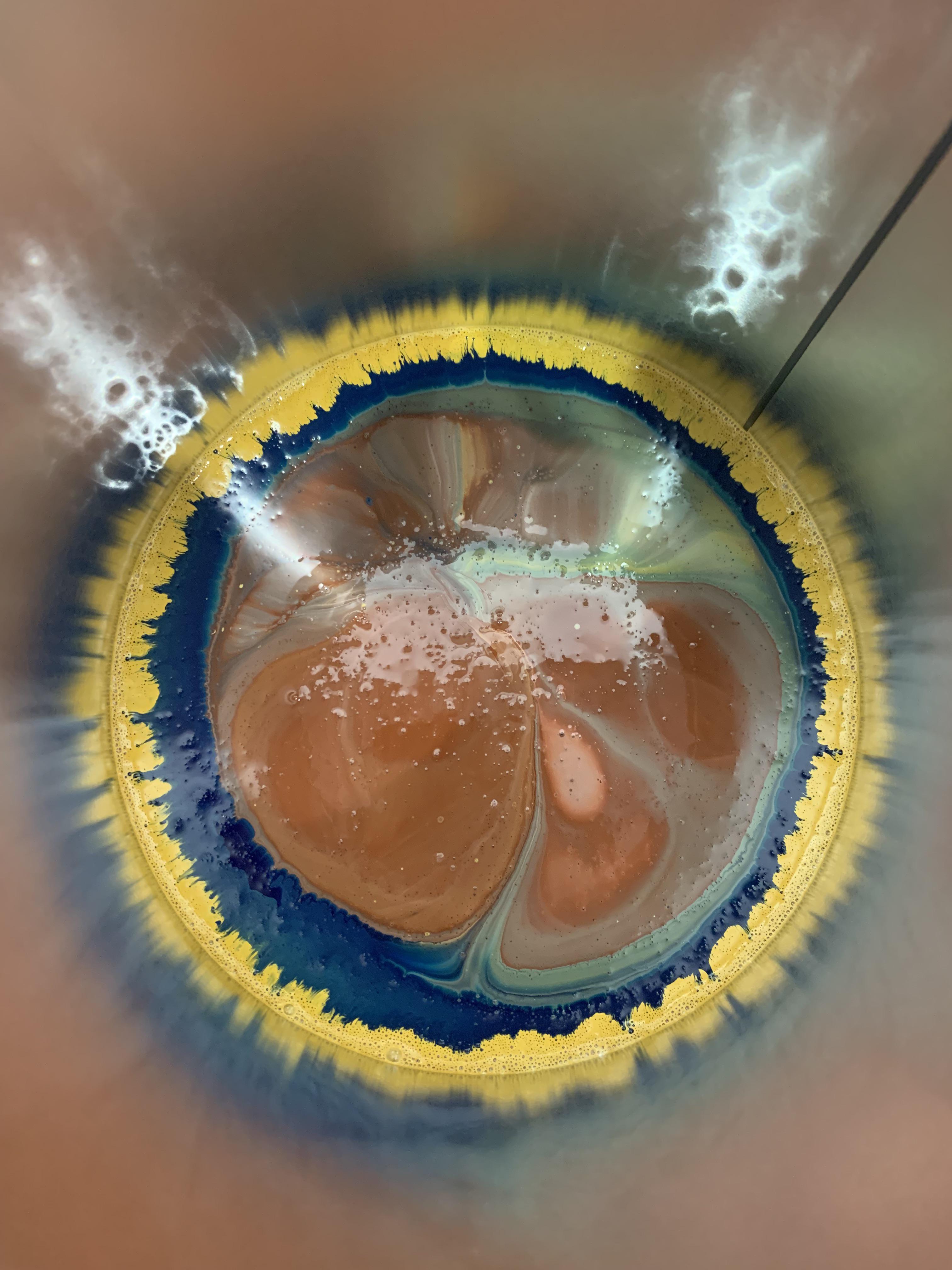 Enjoy some oil mix : r/unstirredpaint