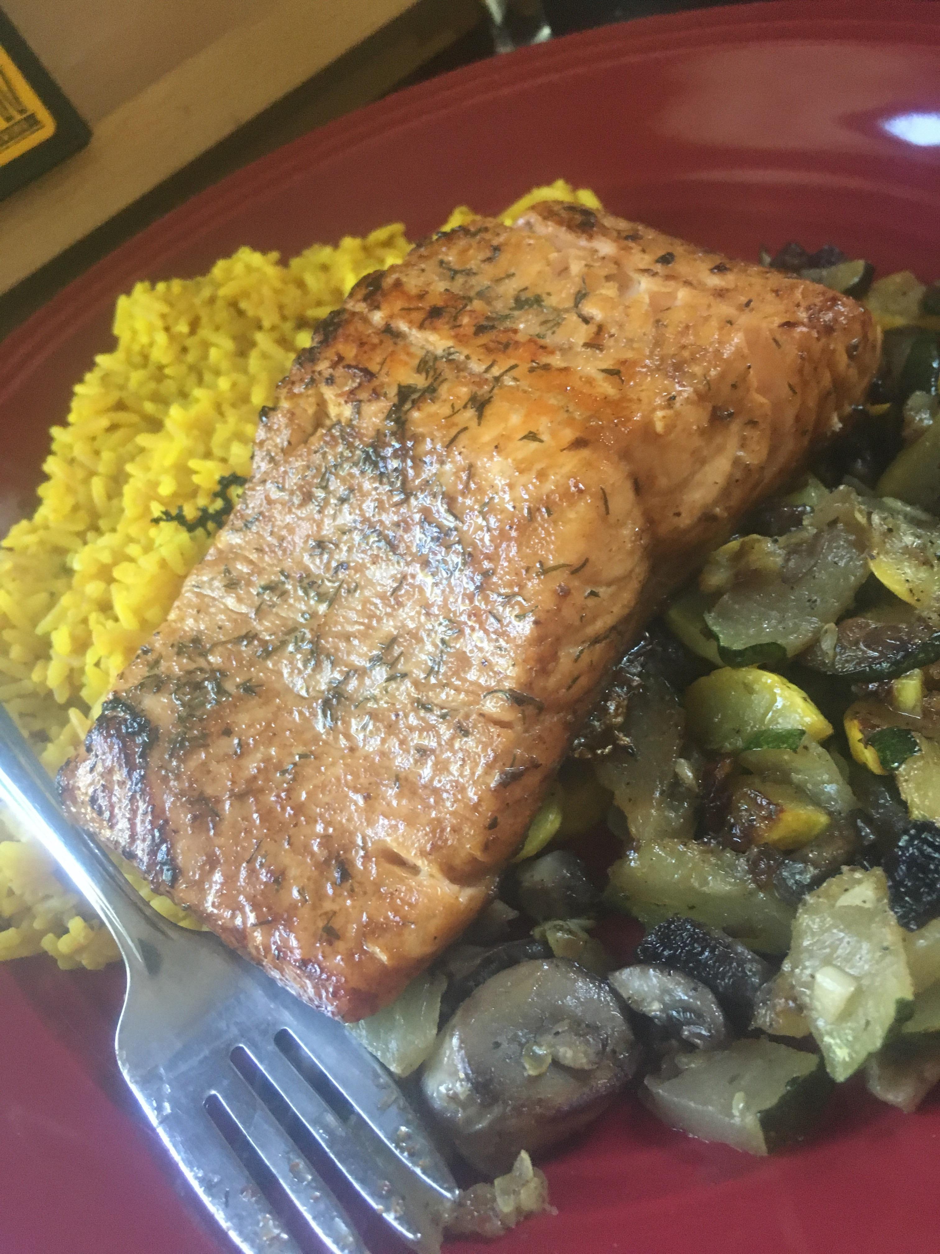 [Homemade] Salmon, grilled veggies, and yellow rice r/food