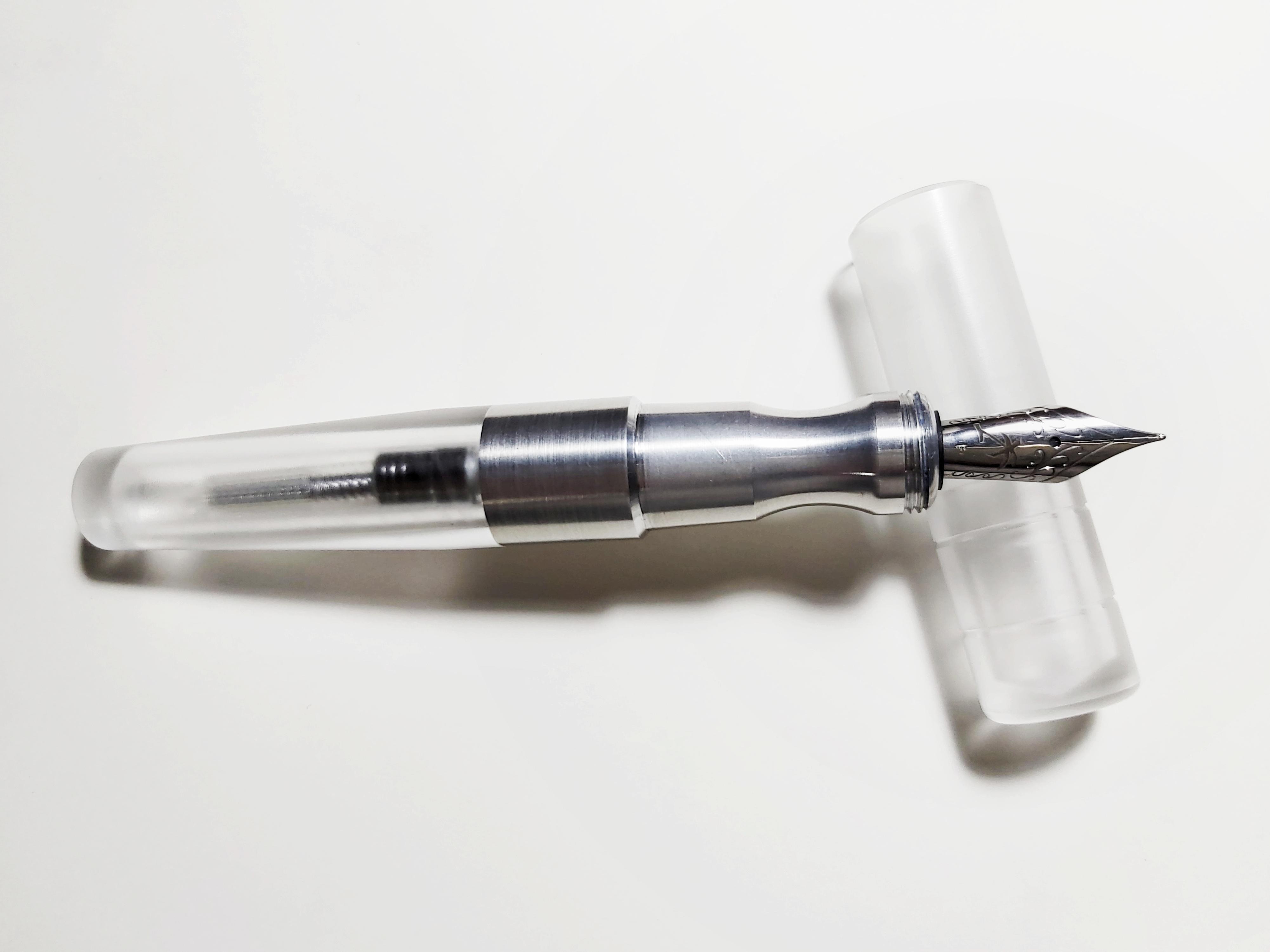 The first Filipinomade modern fountain pen... the Kasama Una. r