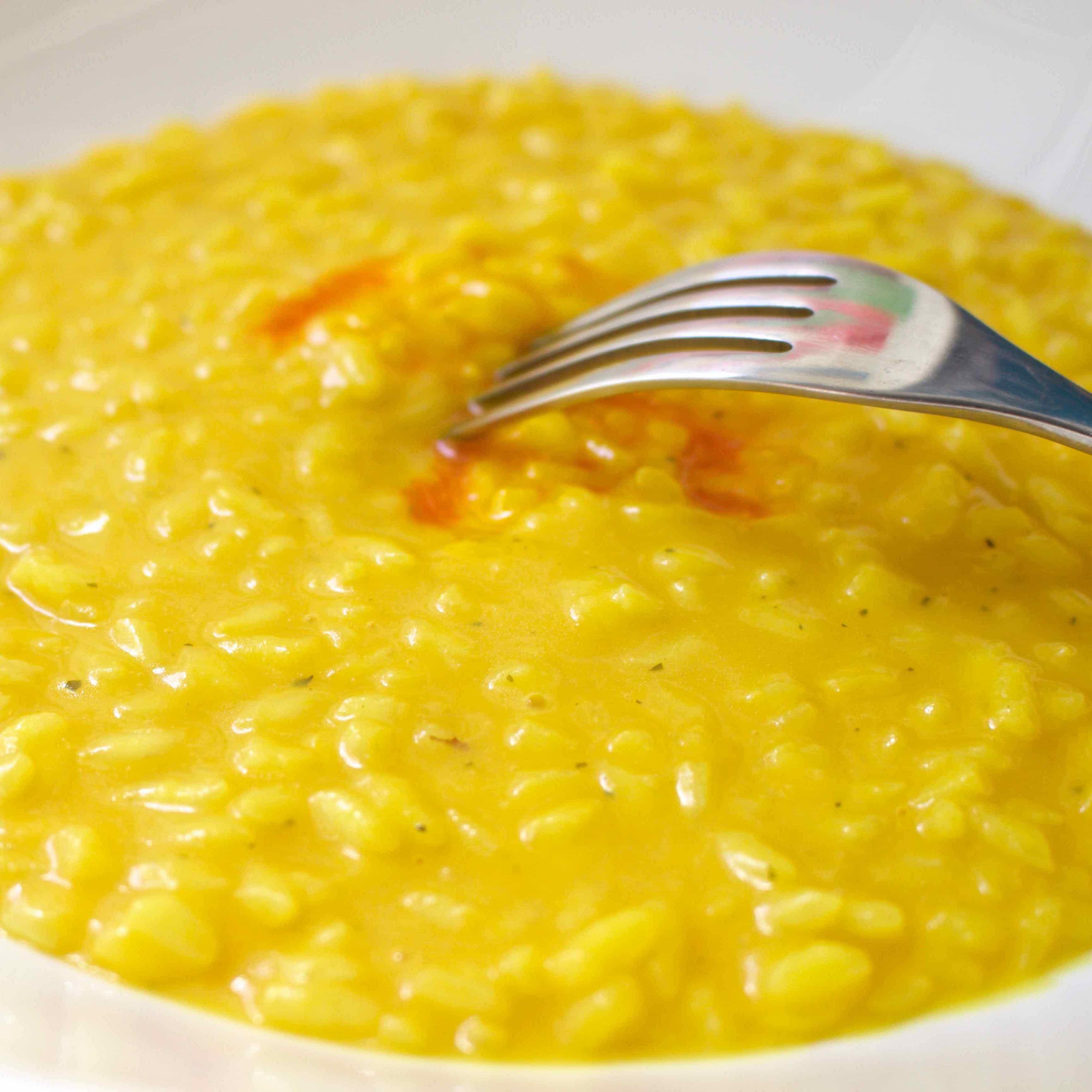 Risotto with Saffron Italian Risotto alla Milanese r/recipes