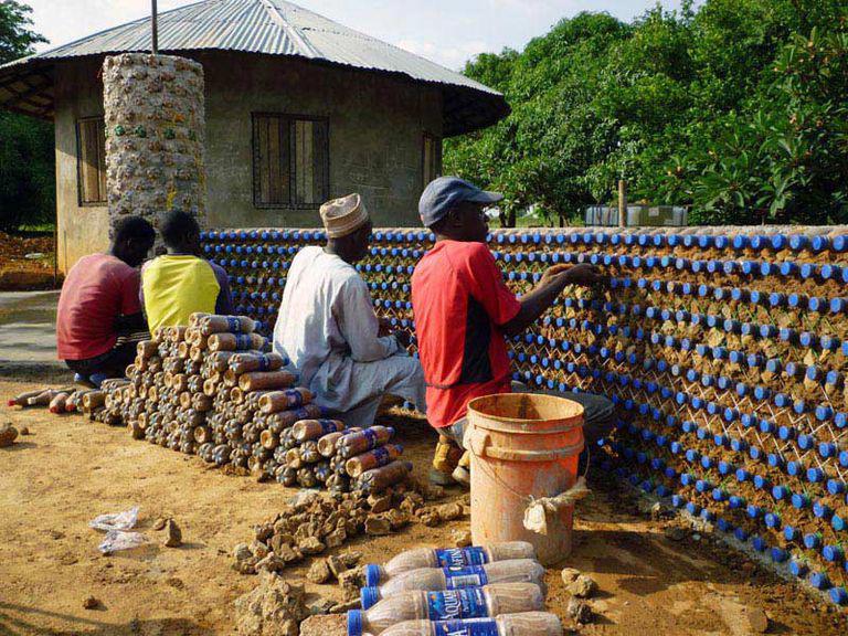 Nigeria uses its waste plastic bottles and turns them into affordable