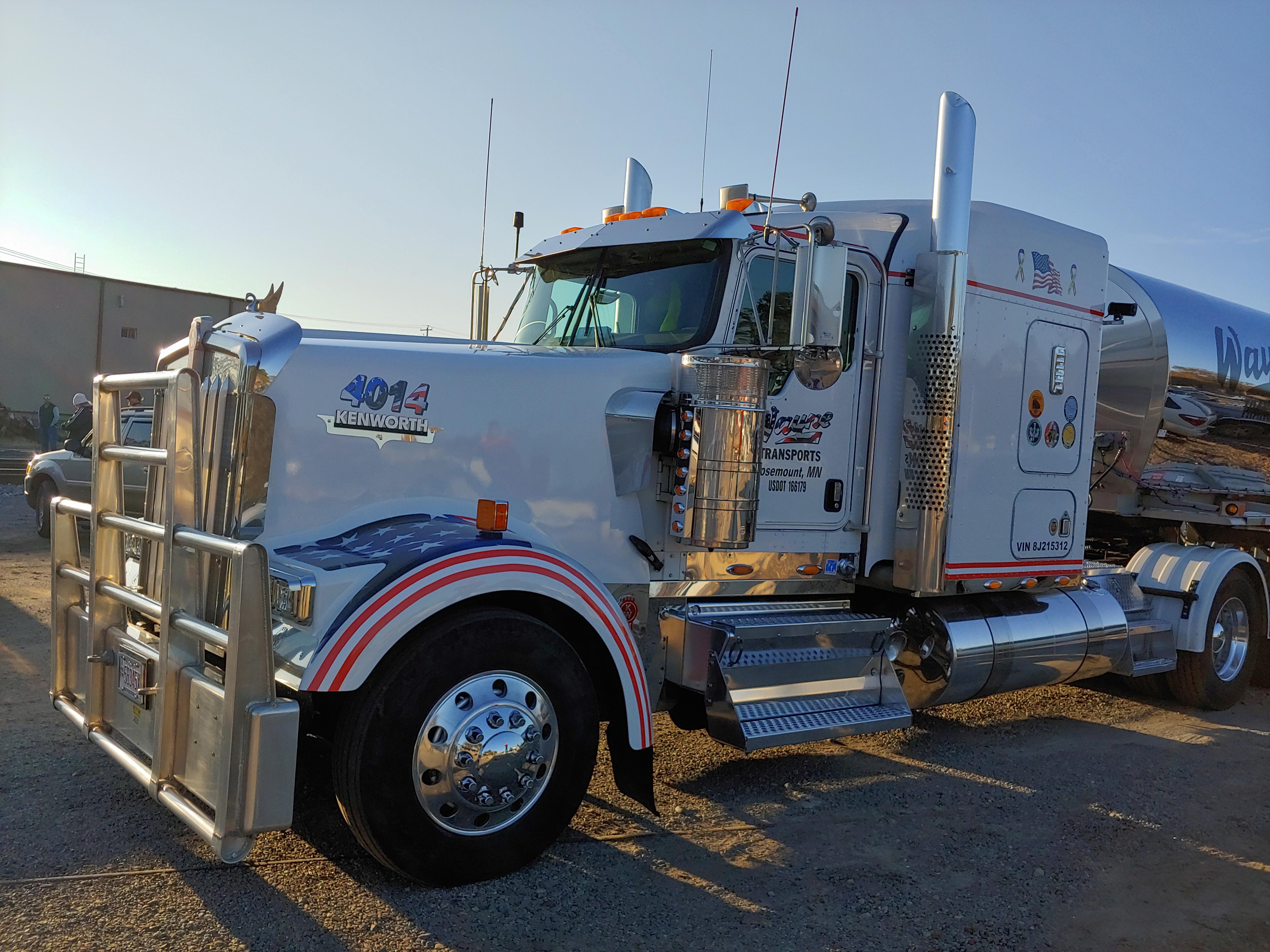 Big Boy 4014's refuelling truck, parked at Van Buren Arkansas r/trains