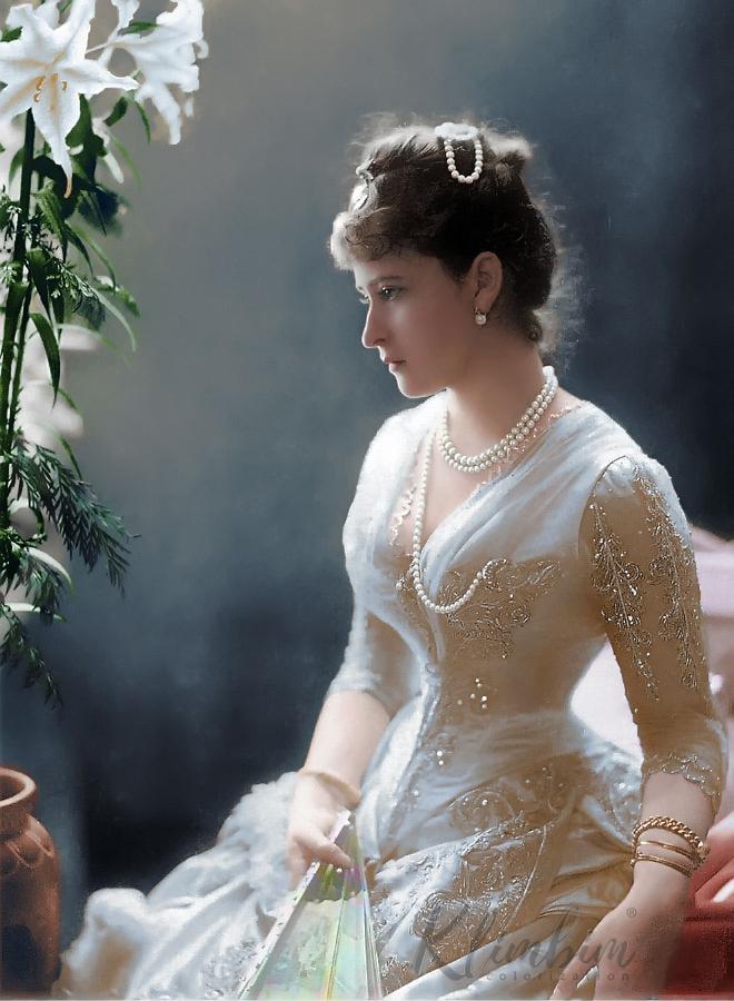 Grand Duchess Elizabeth Feodorovna, Colorized by Klimbim. r/monarchism