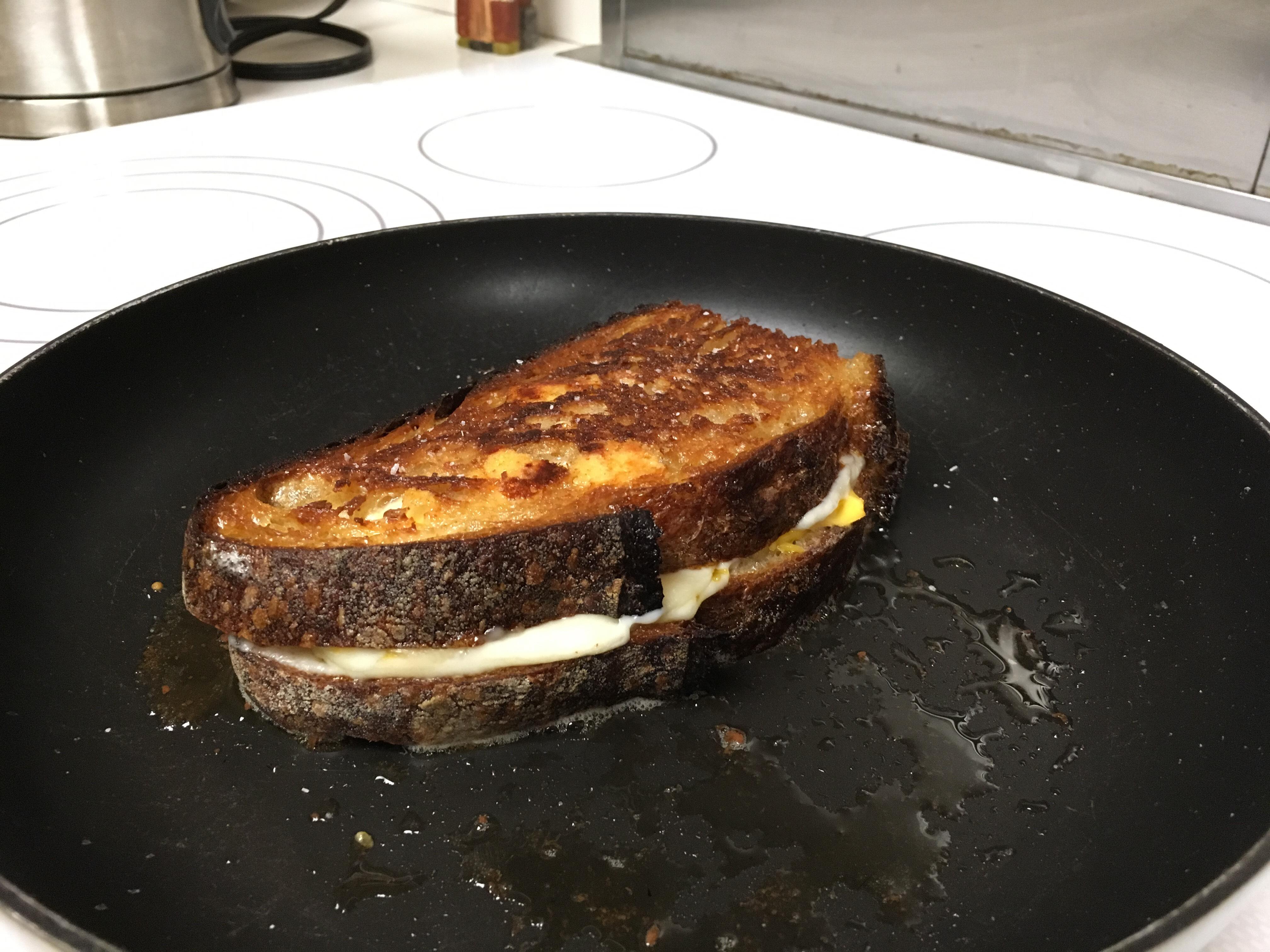 [HOMEMADE] FourCheese Grilled Cheese with Kewpie Mayonnaise on Rustic