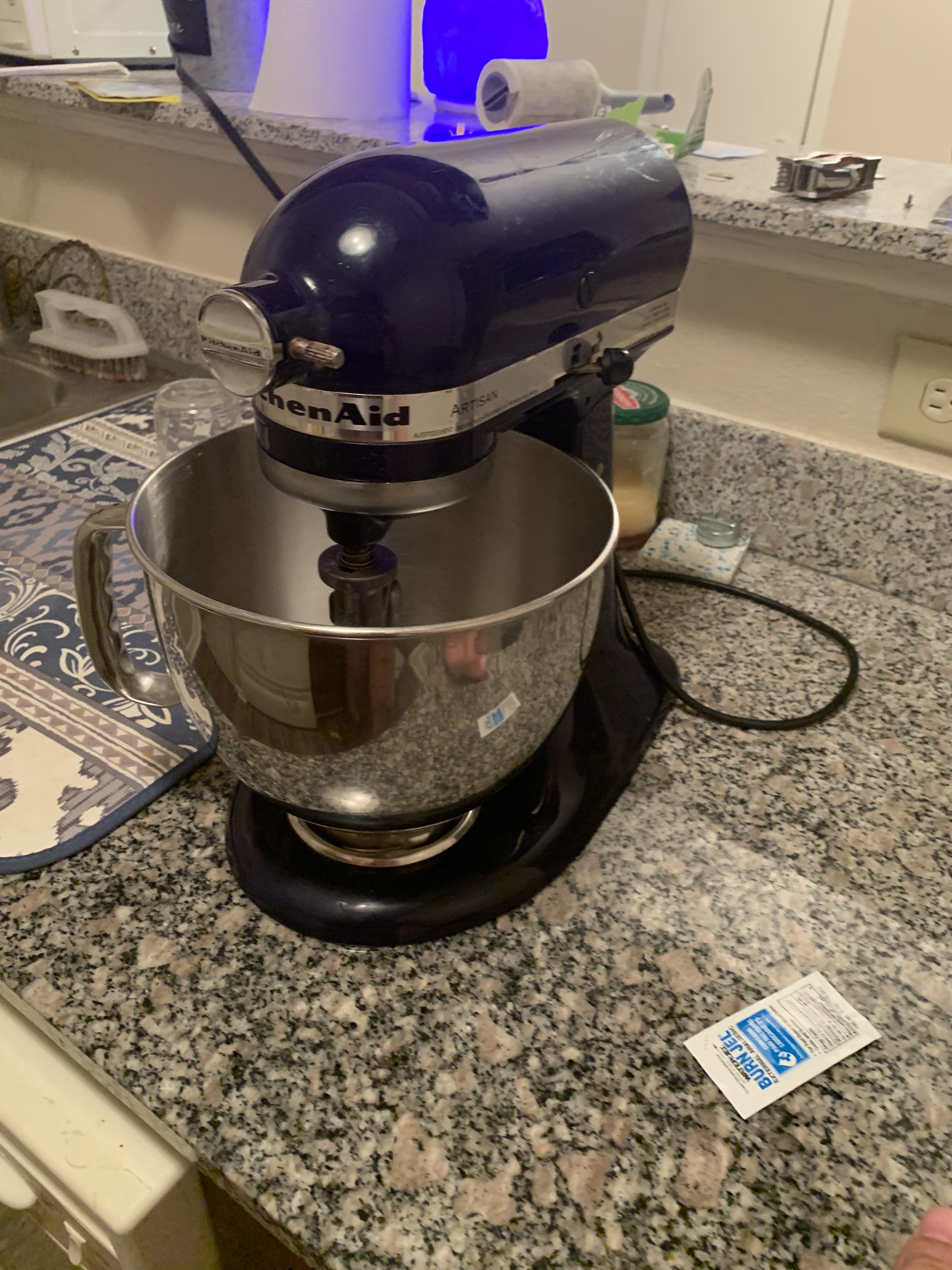 Kitchenaid mixer for sale r/Acadiana