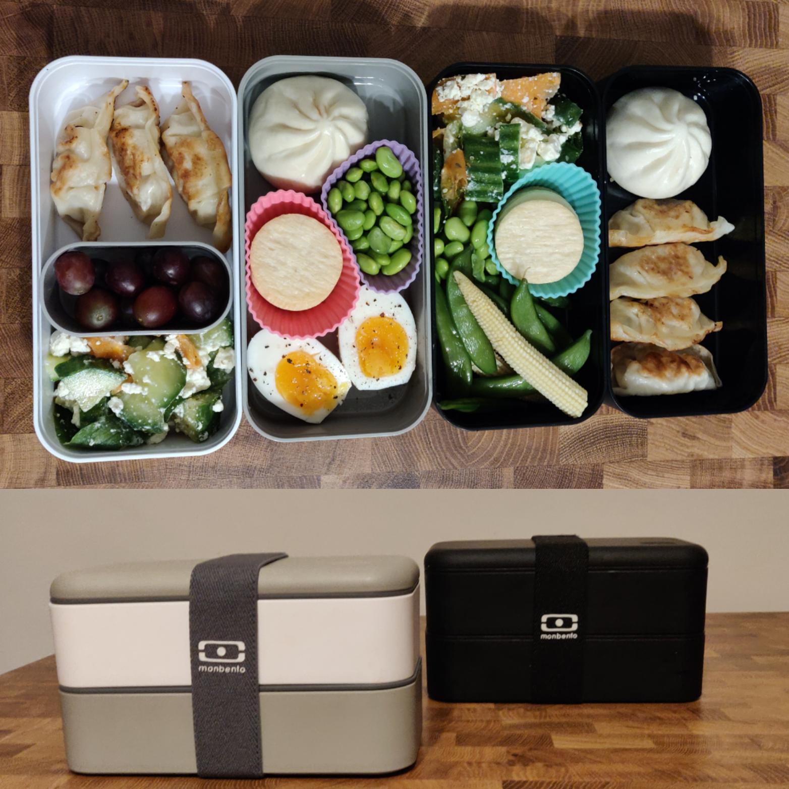 Some of you were interested in what my bento boxes looked like when closed. This is them and a