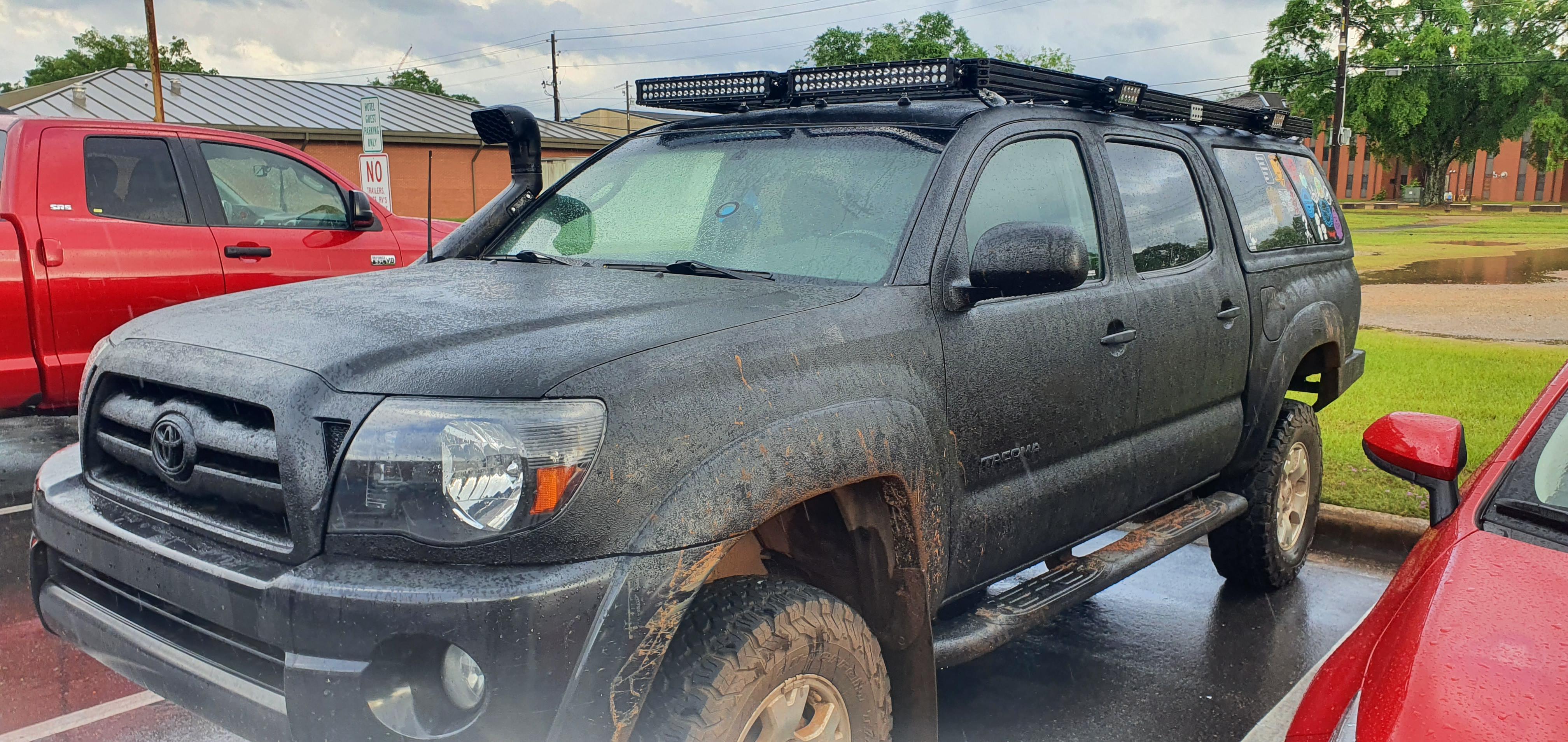 Roof Rack Is Up. Just Need To Fab a Wind Deflector.