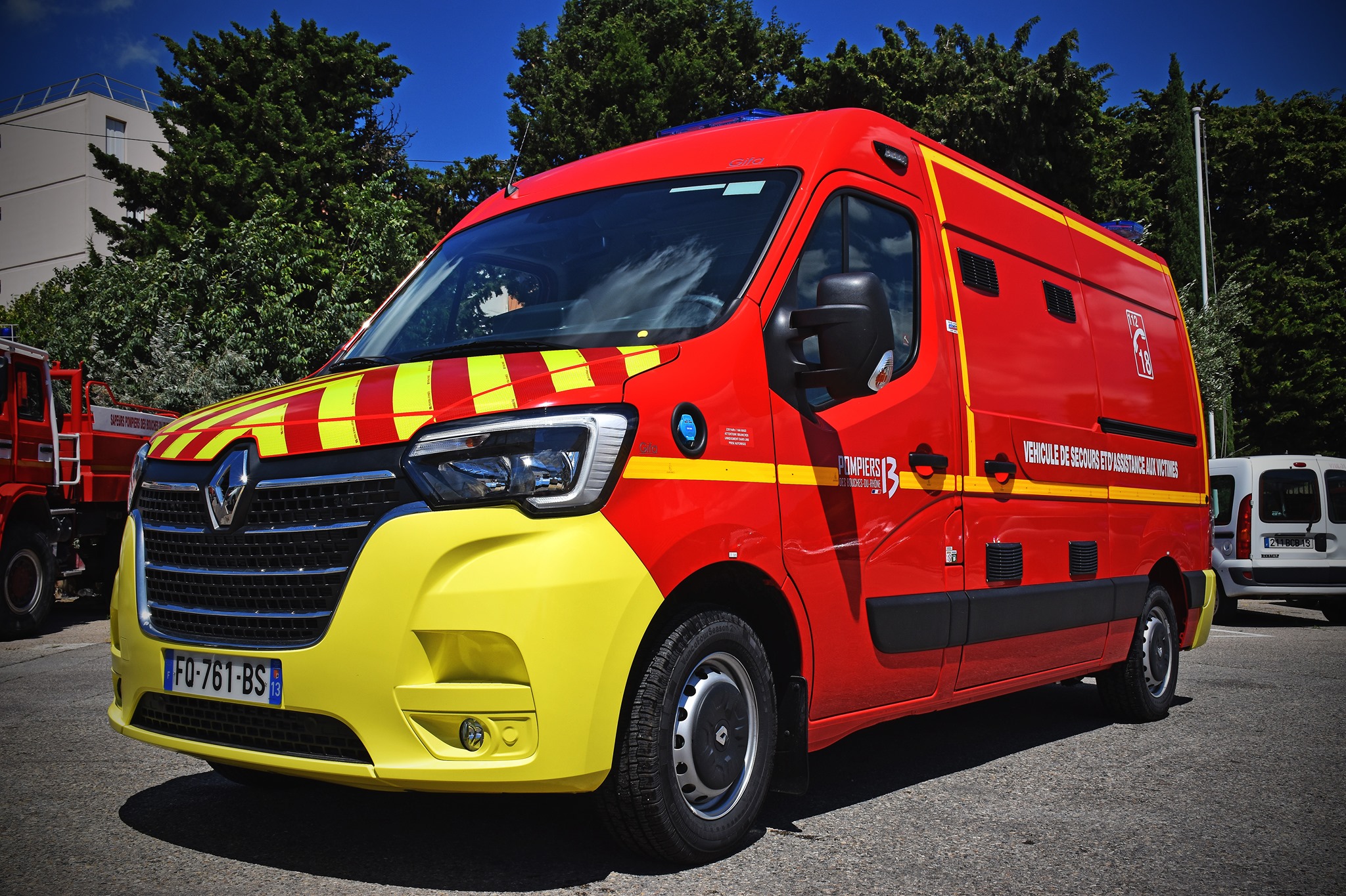 New ambulance for the SDIS 13 fire brigade (ProvenceAlpesCôte d'Azur