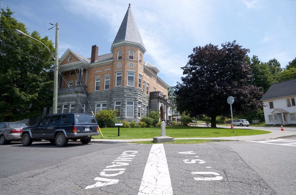 HASKELL LIBRARY The only library which sits in two countries, located