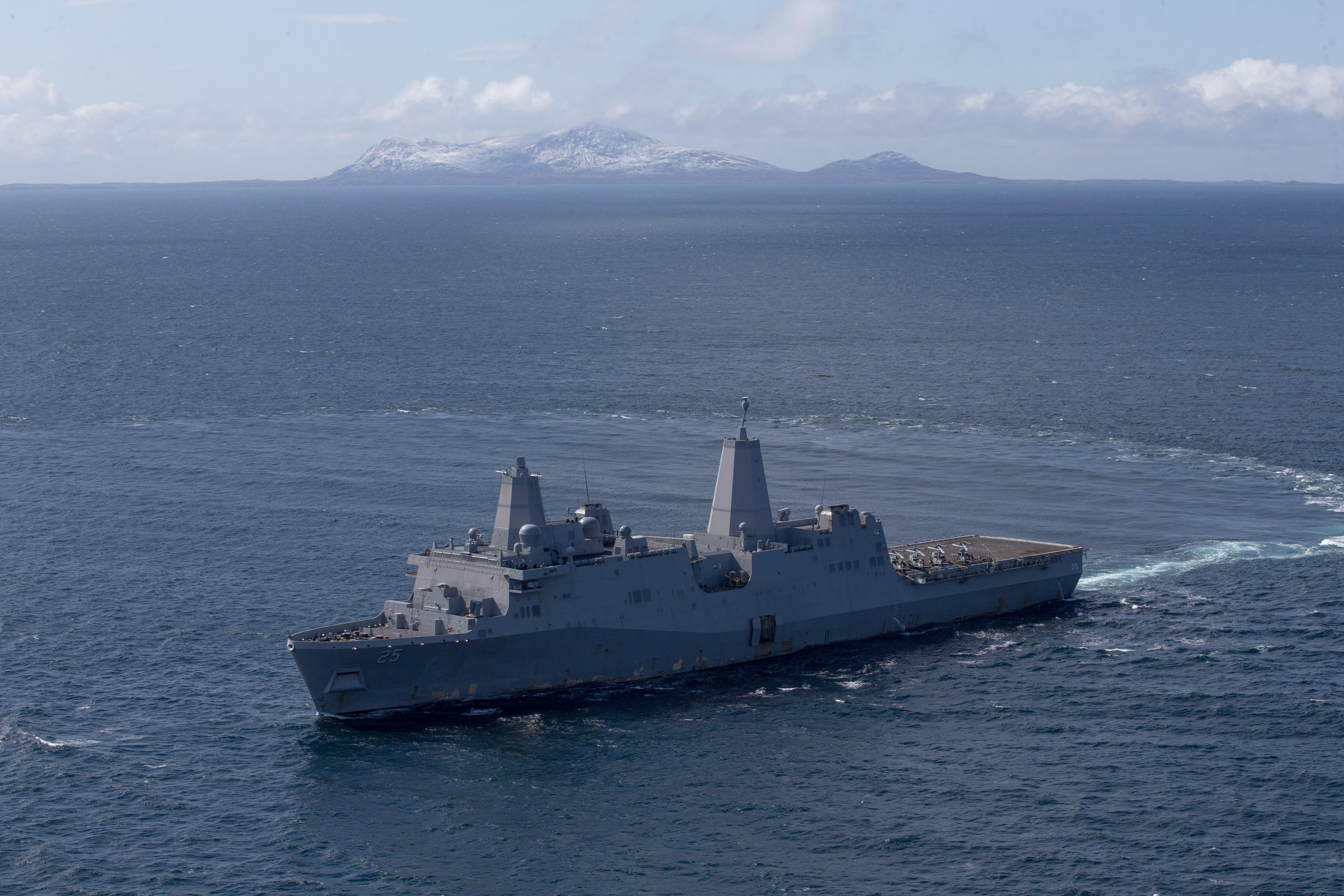 USS Somerset (LPD 25) arrives in the Gulf of Alaska for Northern Edge