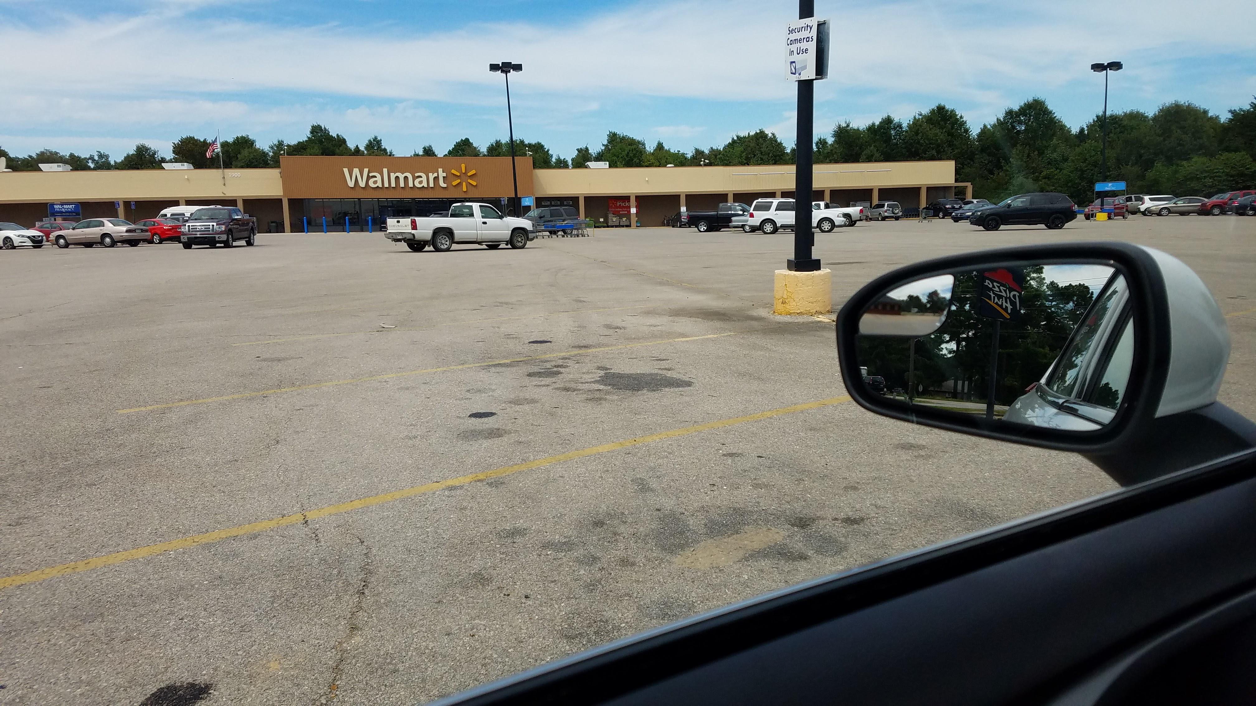 Walmart Corning AR closed 2017 r/retailporn