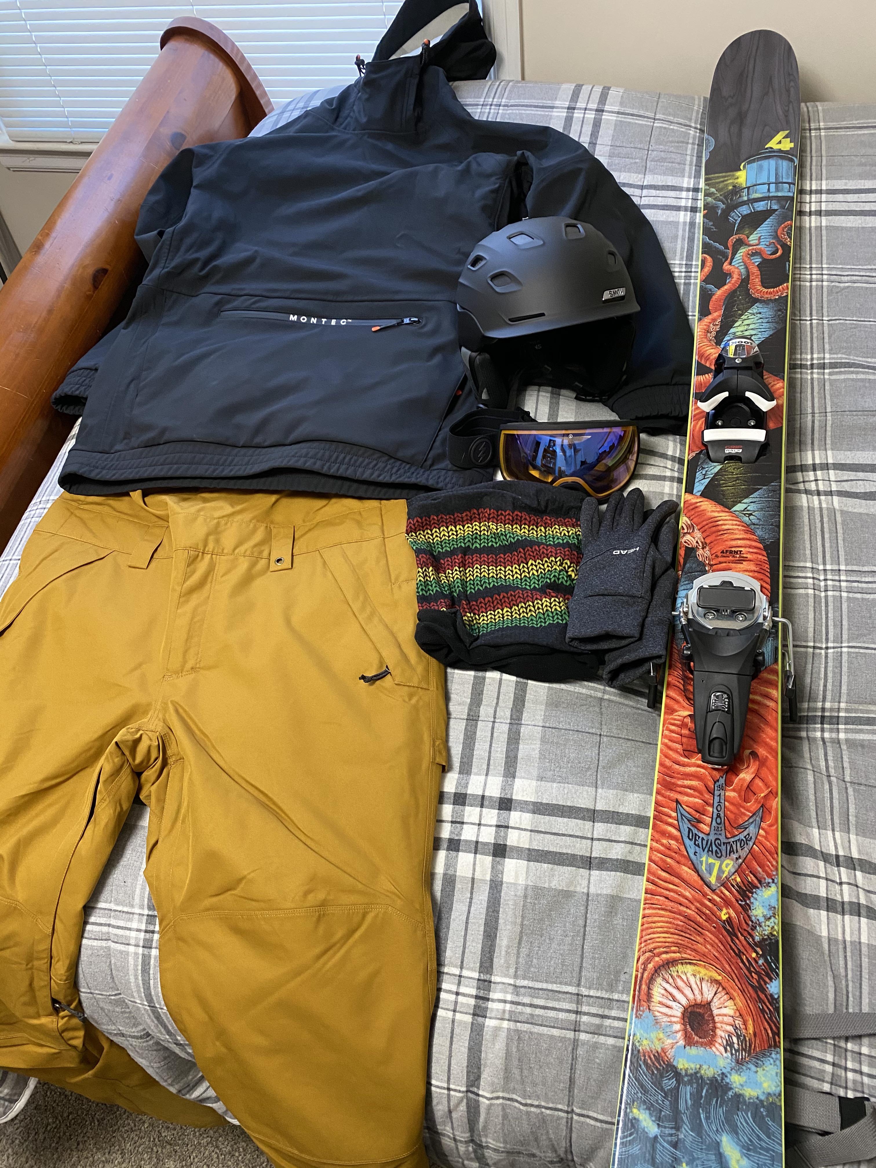 What’s your gear set up look like? Here’s my drop. Montec Tempest coat