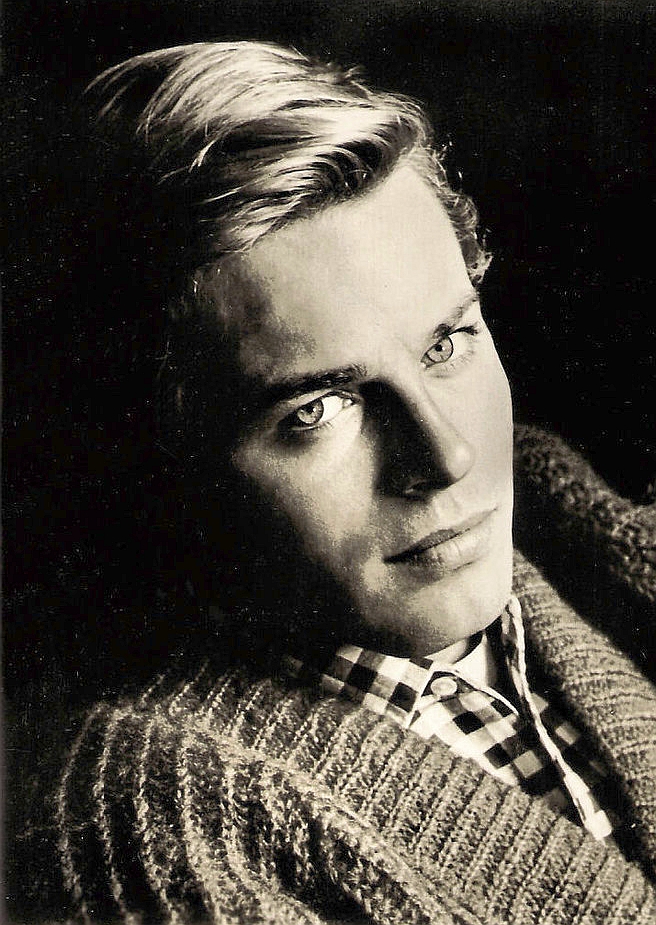 Jean Sorel r/VintageLadyBoners